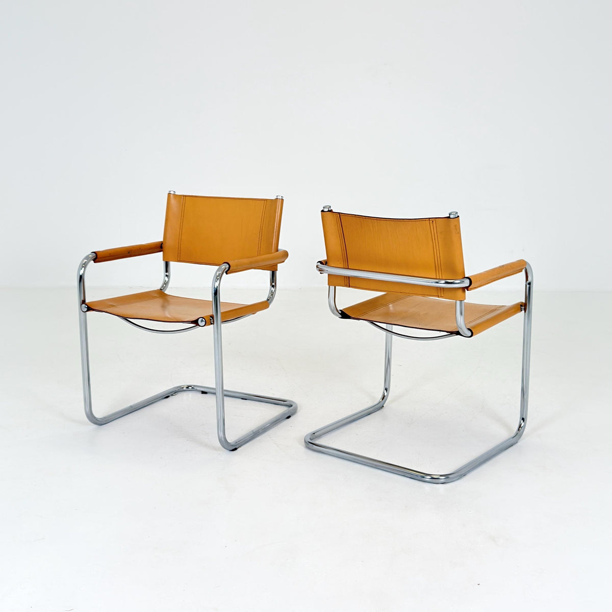 set of 2 Mid century Bauhaus Leather b34 armchairs by Mart Stam & Marcel Breuer for Fasem, Italy 1985
