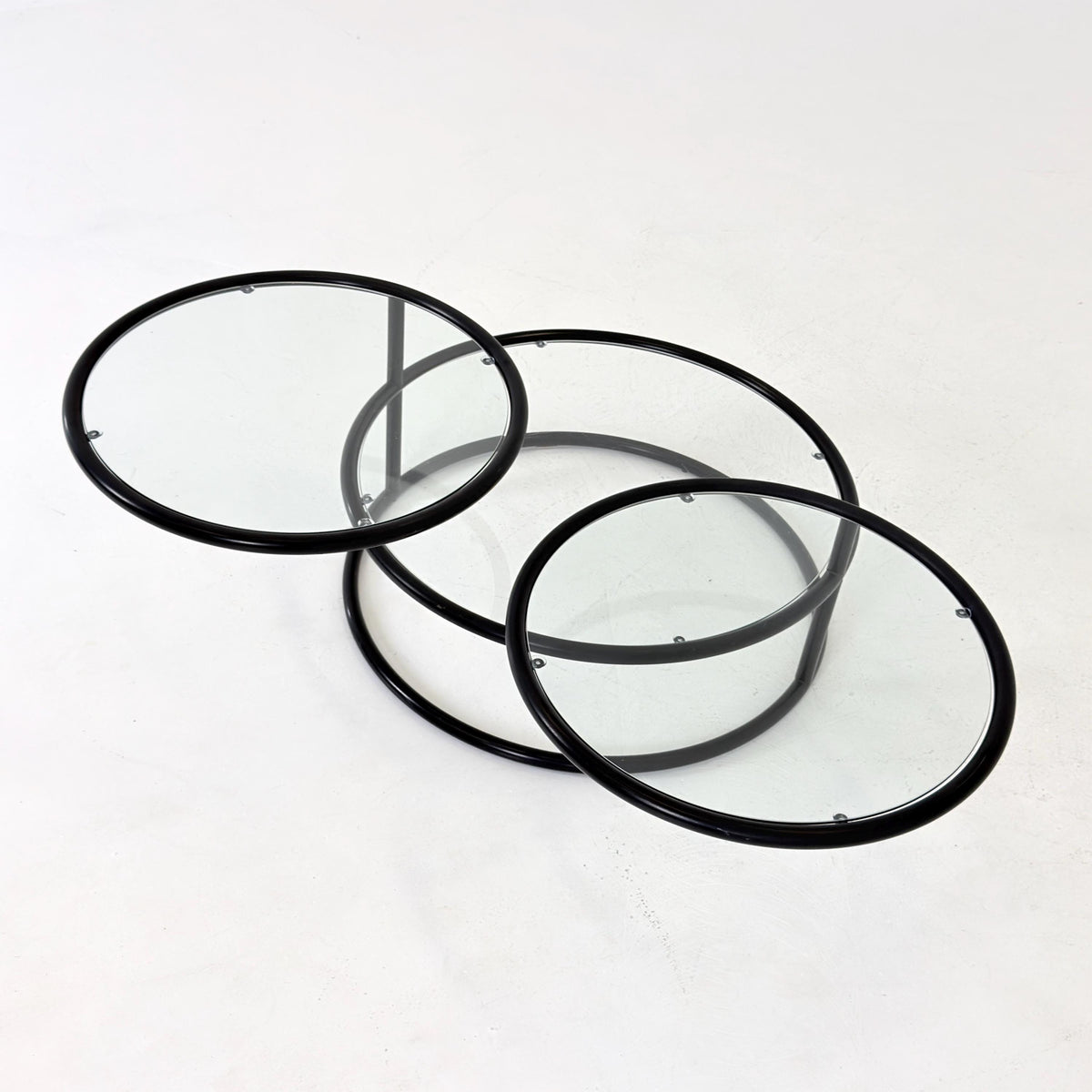Mid-Century Black 3-Tier Swivel Coffee Table by Milo Baughman, Expandable Turntable Design