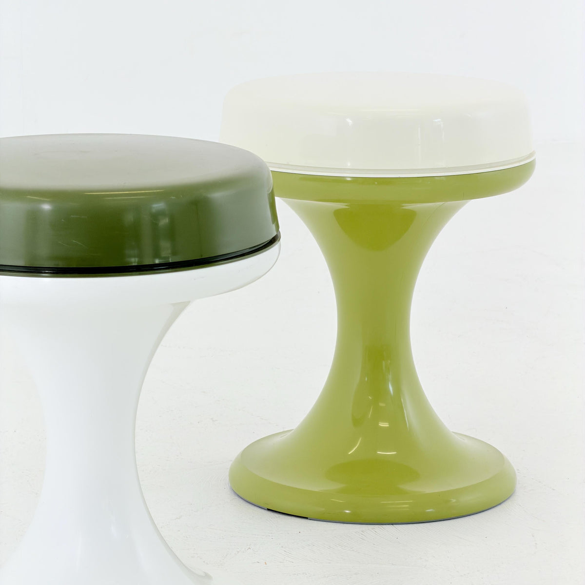 Mid Century Space Age Emsa Tulip Stools – Set of 2 – Olive Green & White – West Germany 1970s