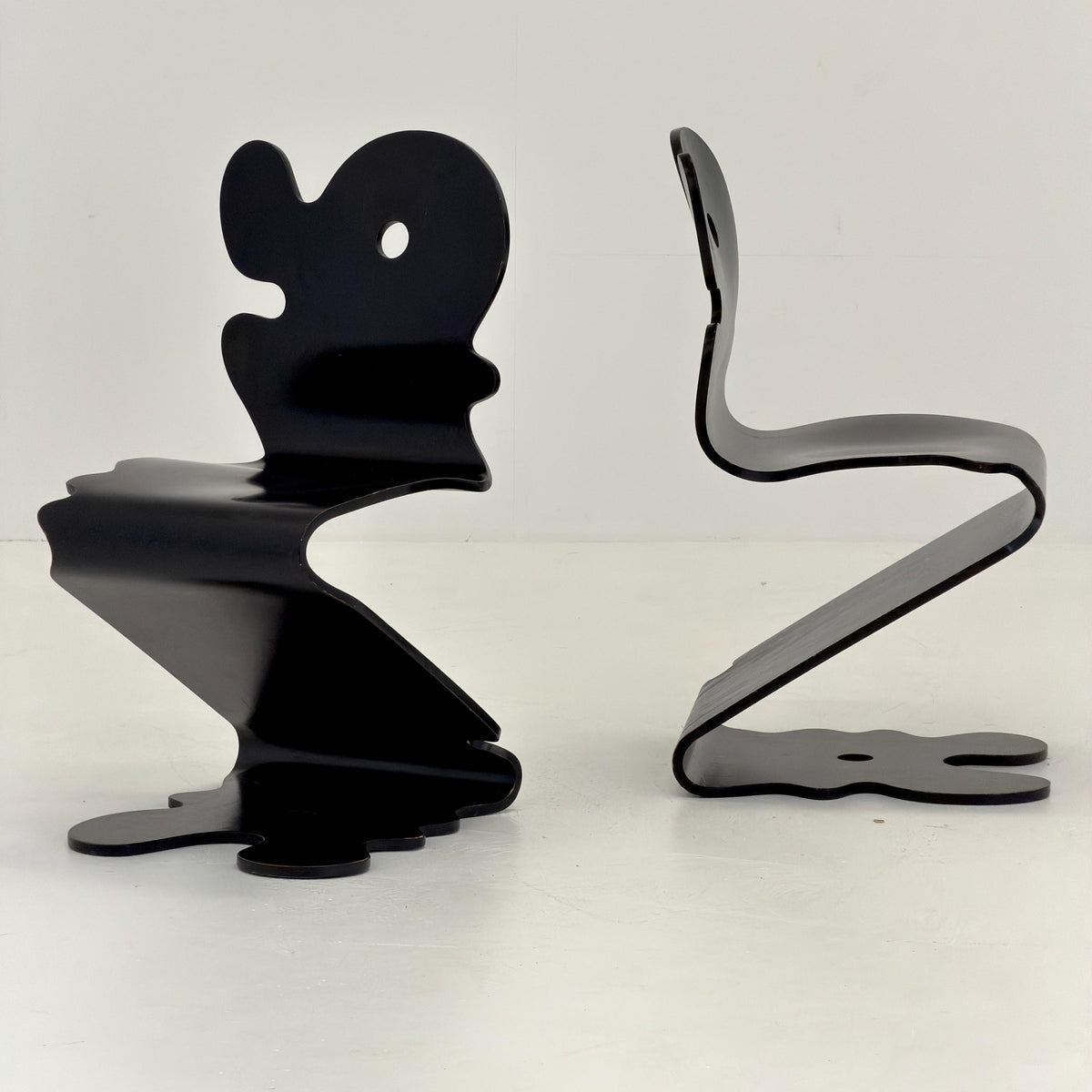 1 of 2 Mid century Verner Panton Pantonic 5000 Chair for Studio HÅG, 1990s Denmark