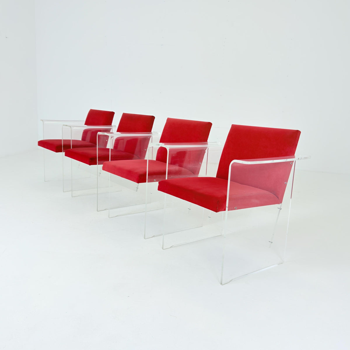 Rare Italian Postmodern Dining Set – Table & 4 Plexiglass Armchairs Italy 1980s