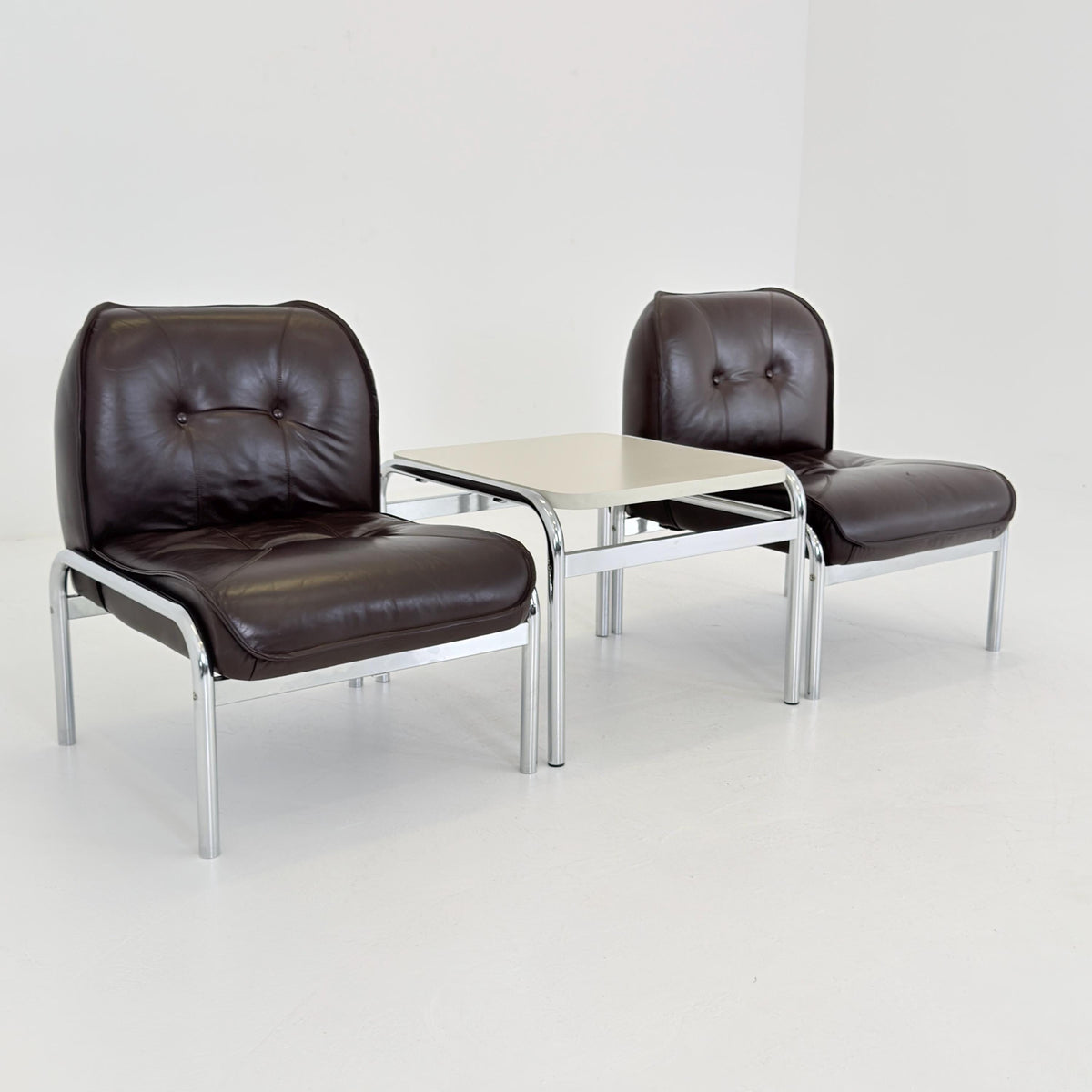 1 of 3 Mid century Girsberger Eurochair white coffee Table, Swiss 1980s,