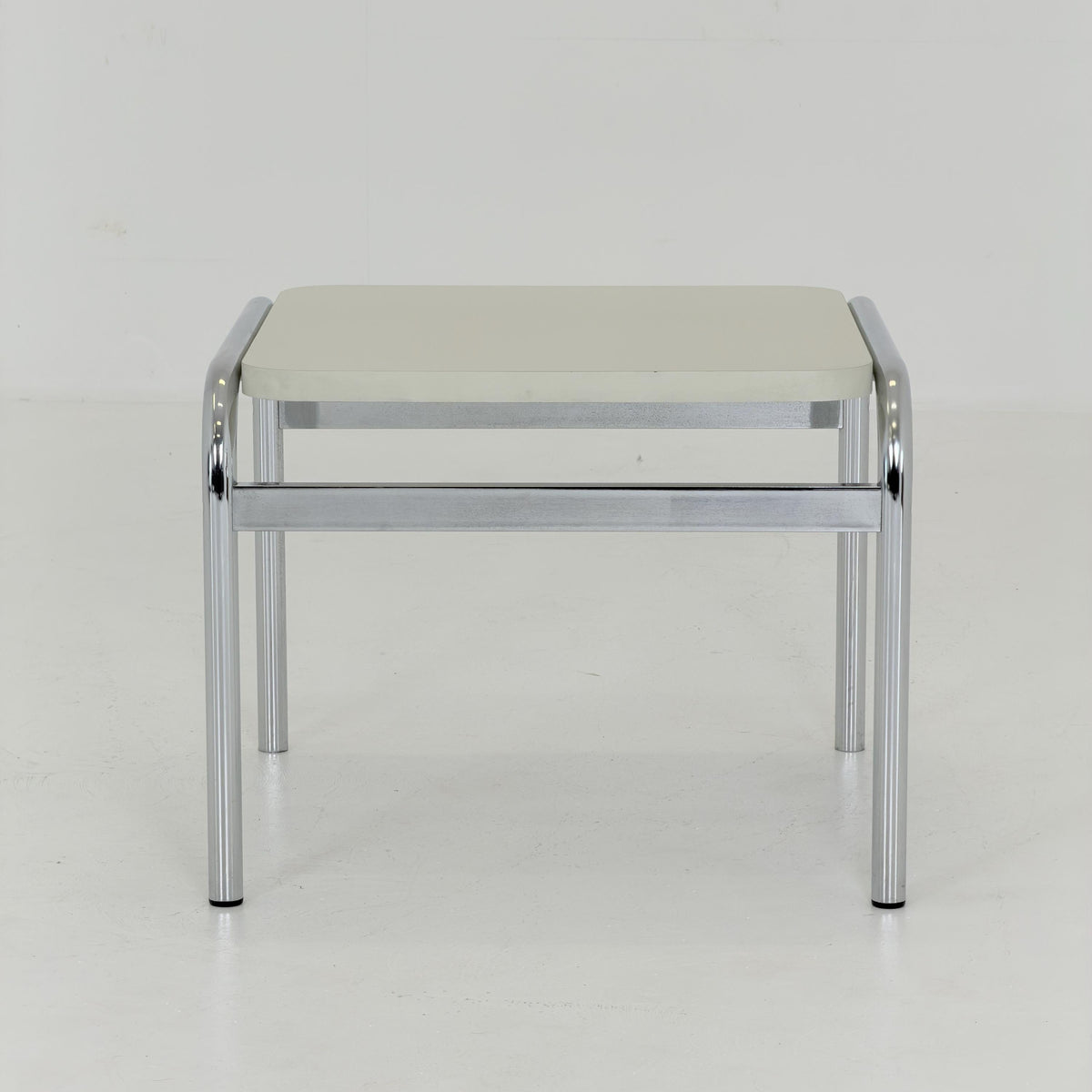 1 of 3 Mid century Girsberger Eurochair white coffee Table, Swiss 1980s,