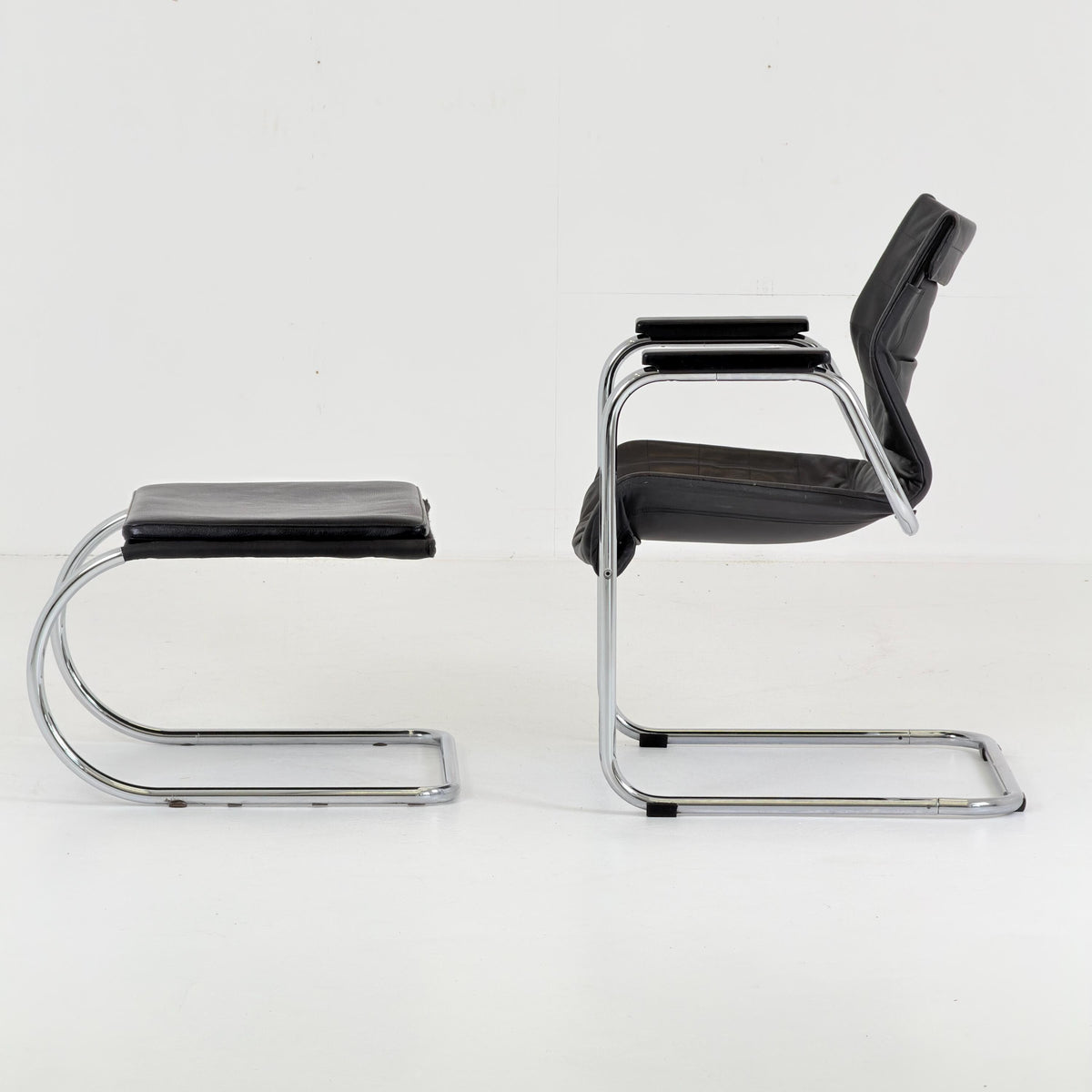 Mid Century Bauhaus Leather Armchair & Ottoman Set | 1980s Italy
