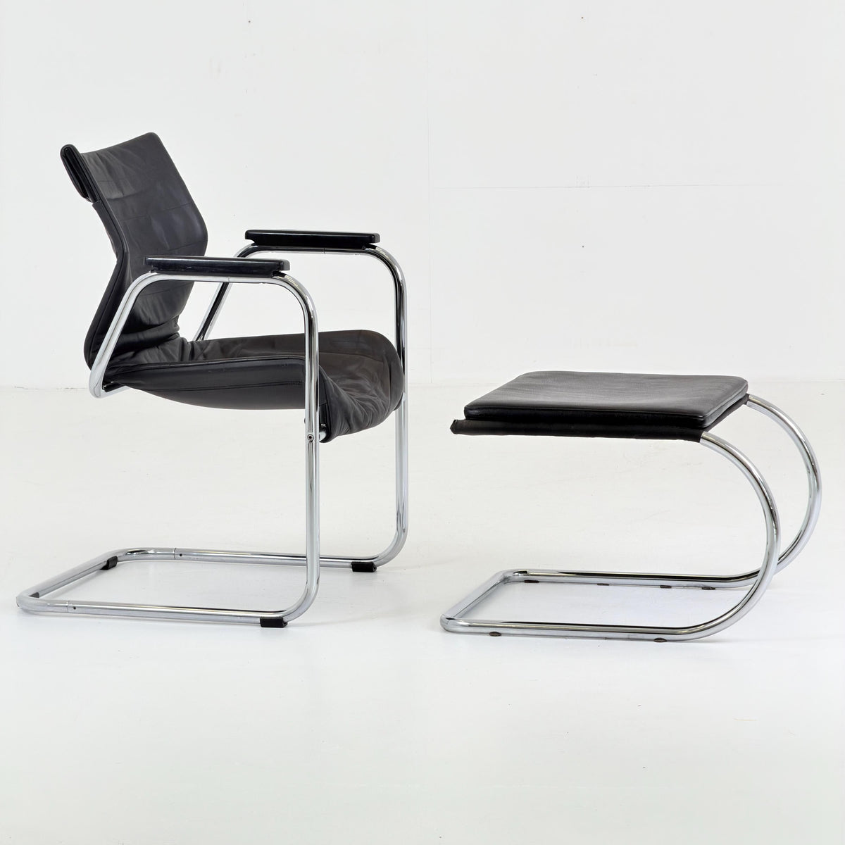 Mid Century Bauhaus Leather Armchair & Ottoman Set | 1980s Italy