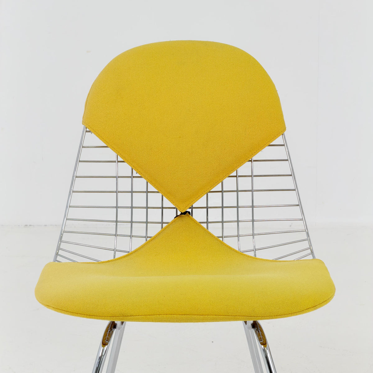 1 of 2 Mid-Century Charles & Ray Eames DKX-2 Wire Chair – Herman Miller – 1970s