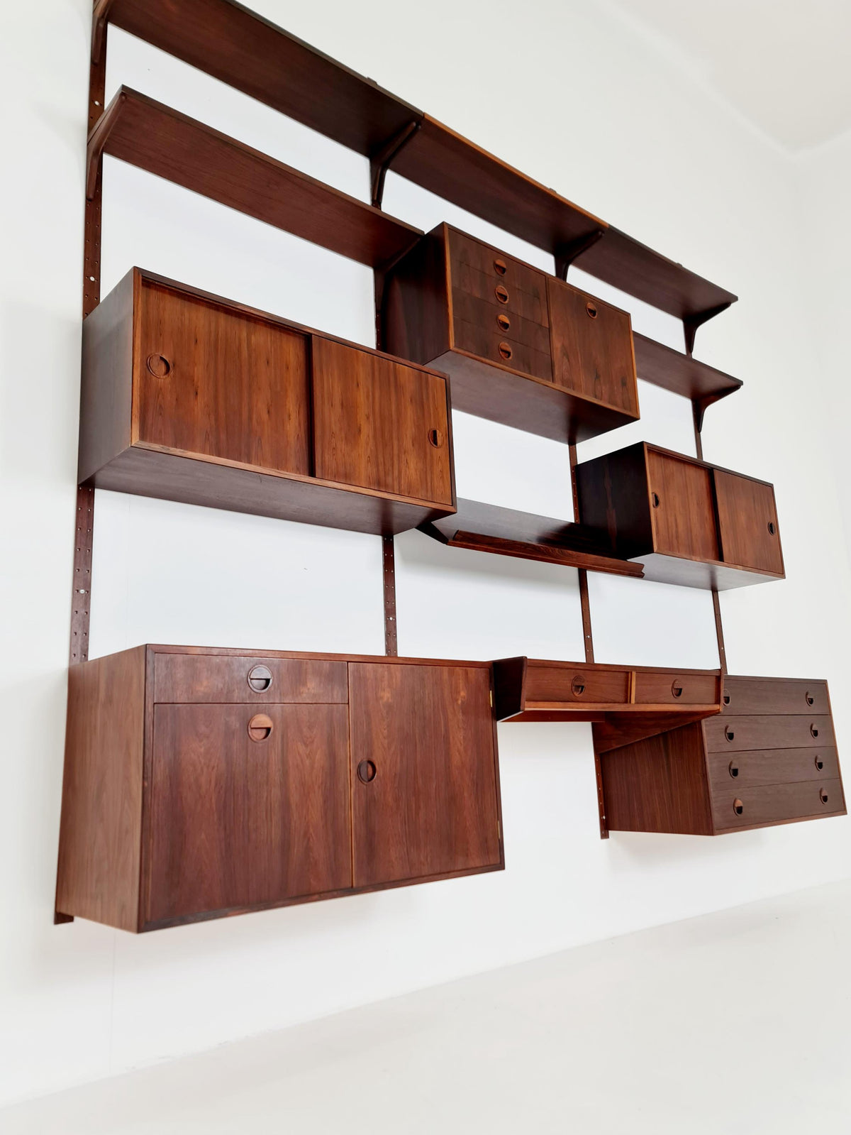 Rare Danish modern modular Rosewood shelving system by Hansen & Guldborg for HG Mobler, Denmark, 1960s