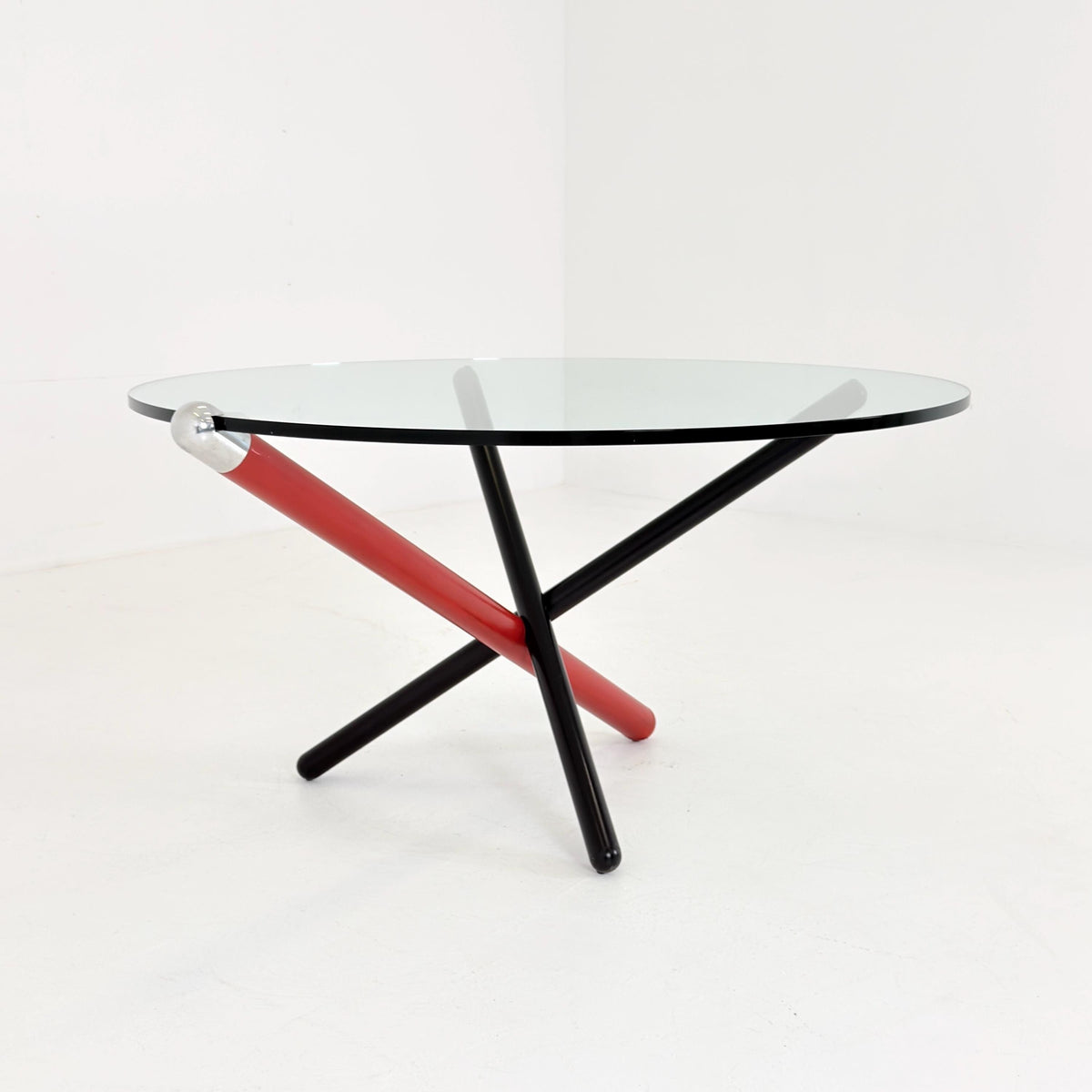 Rare Italian Postmodern Round Dining Table,Red & Black Sculptural Base, 1970s Italy,