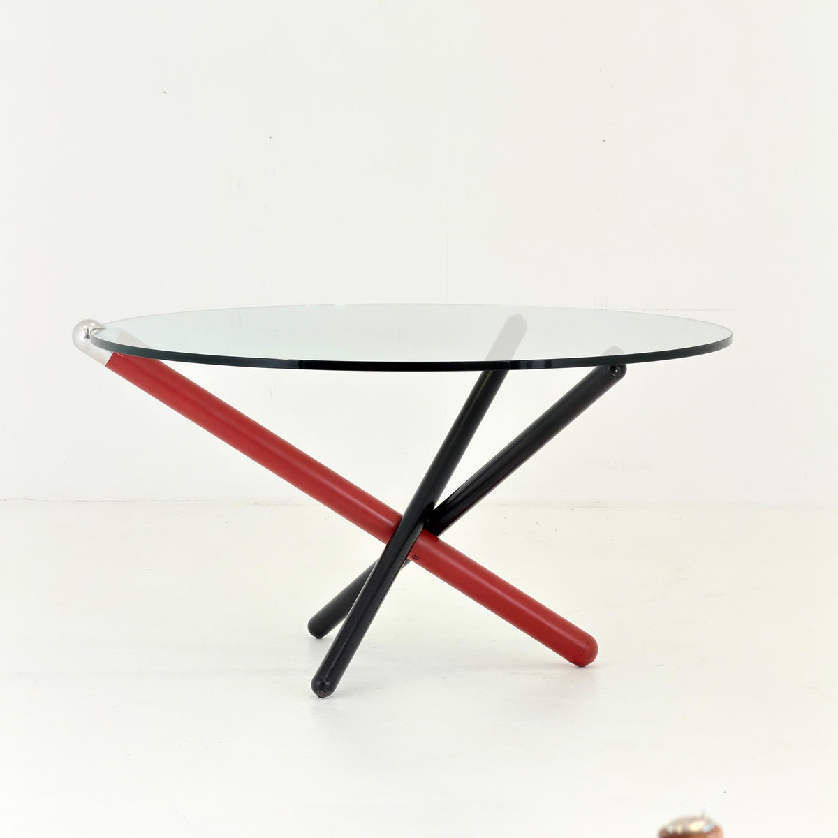 Rare Italian Postmodern Round Dining Table,Red & Black Sculptural Base, 1970s Italy,