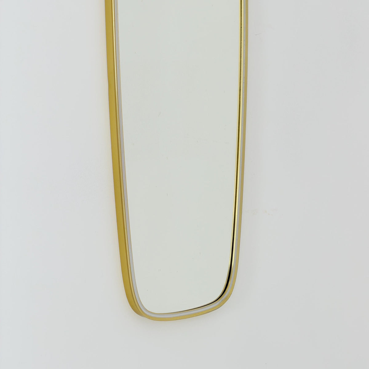 Rare Mid-Century Modern brass kidney Wall Mirror – by Arax zierspiegep western Germany, 1960s