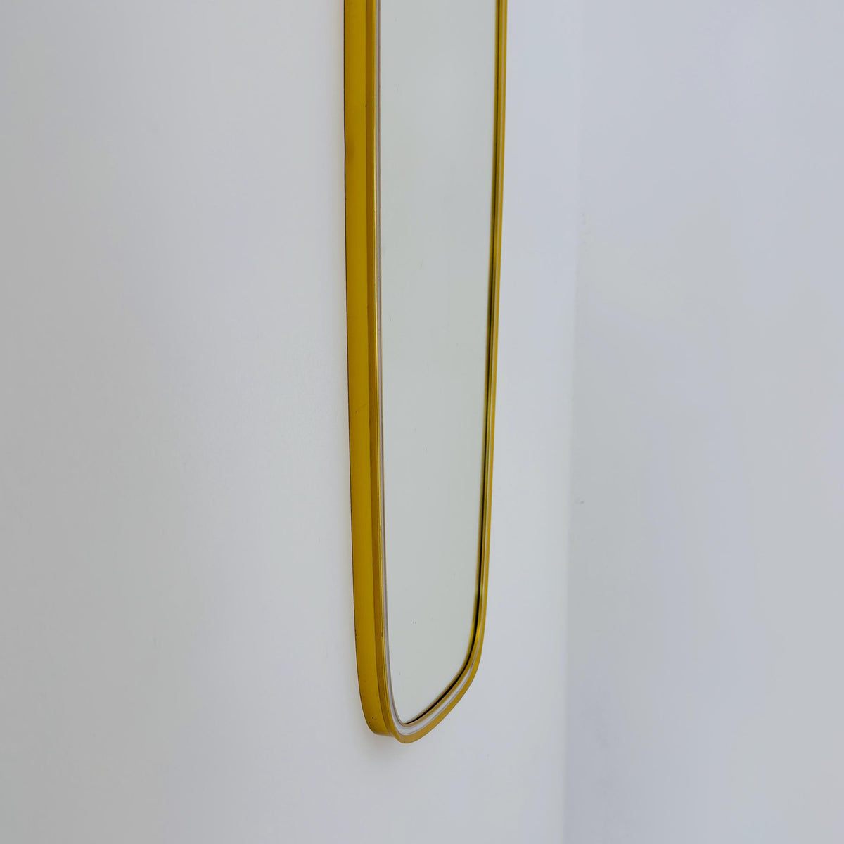 Rare Mid-Century Modern brass kidney Wall Mirror – by Arax zierspiegep western Germany, 1960s
