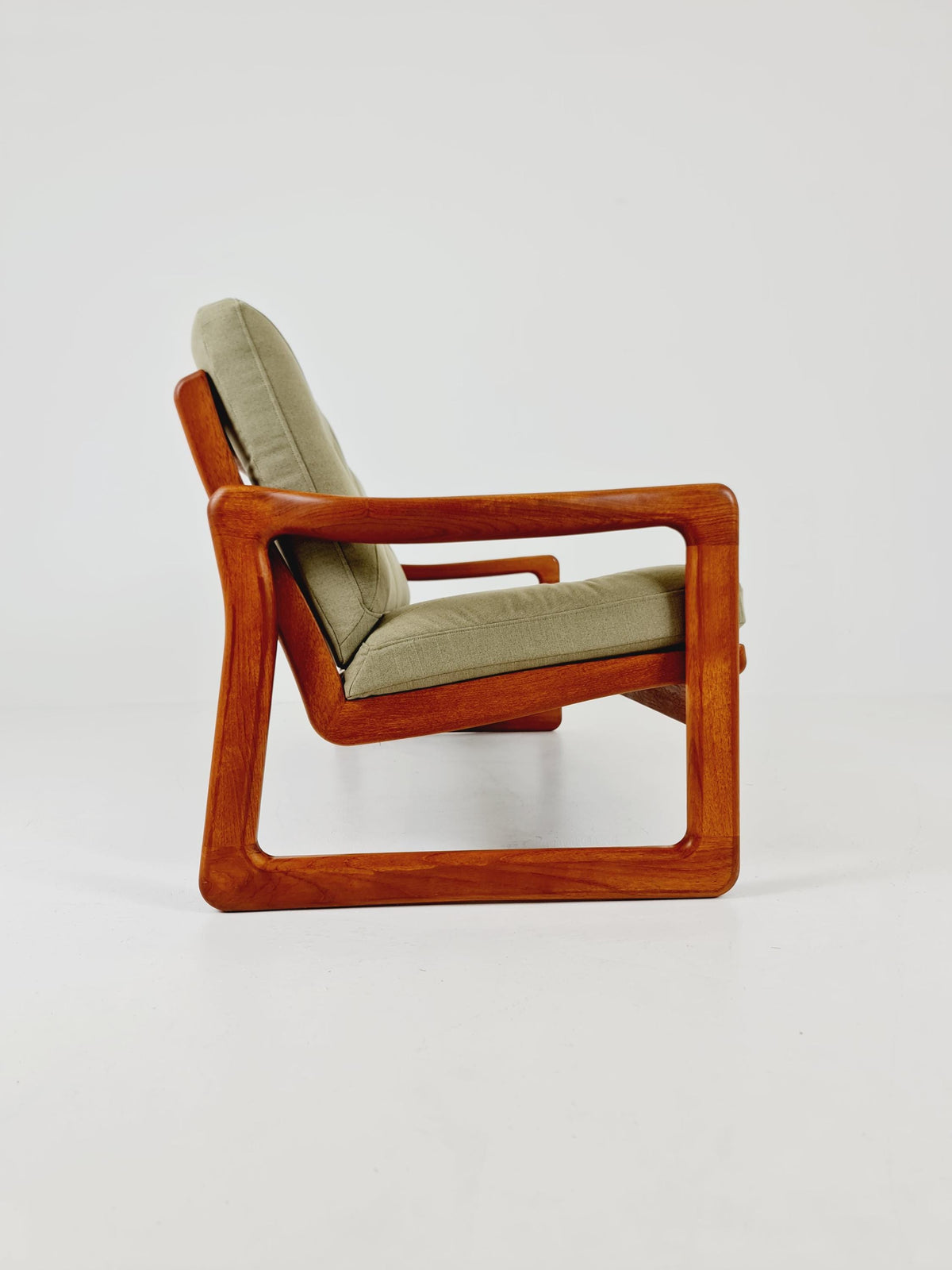 Mid century teak 3 -Seater Sofa by Holstebro Möbelfabrik , 1970s
