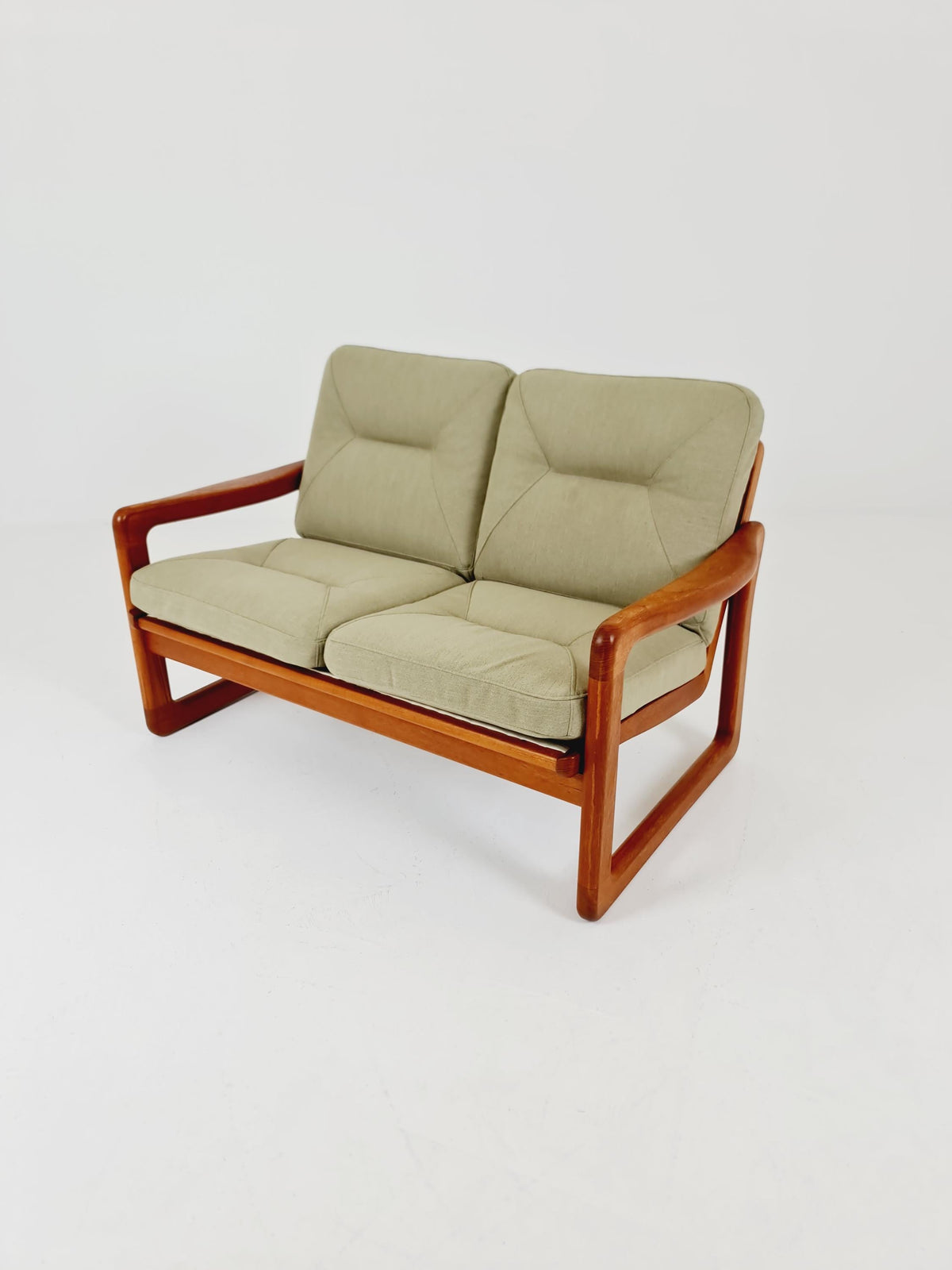 Mid century teak 2 -Seater Sofa by Holstebro Möbelfabrik , 1970s