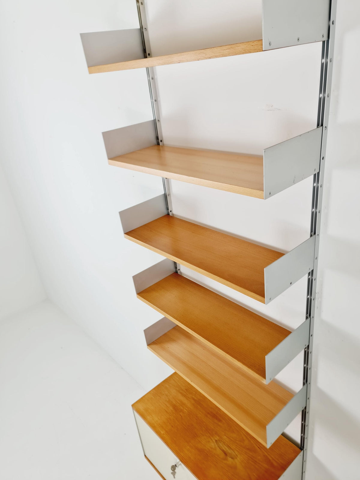 Rare Vintage shelving Unit "606", Dieter Rams for Vitsœ, 1950s