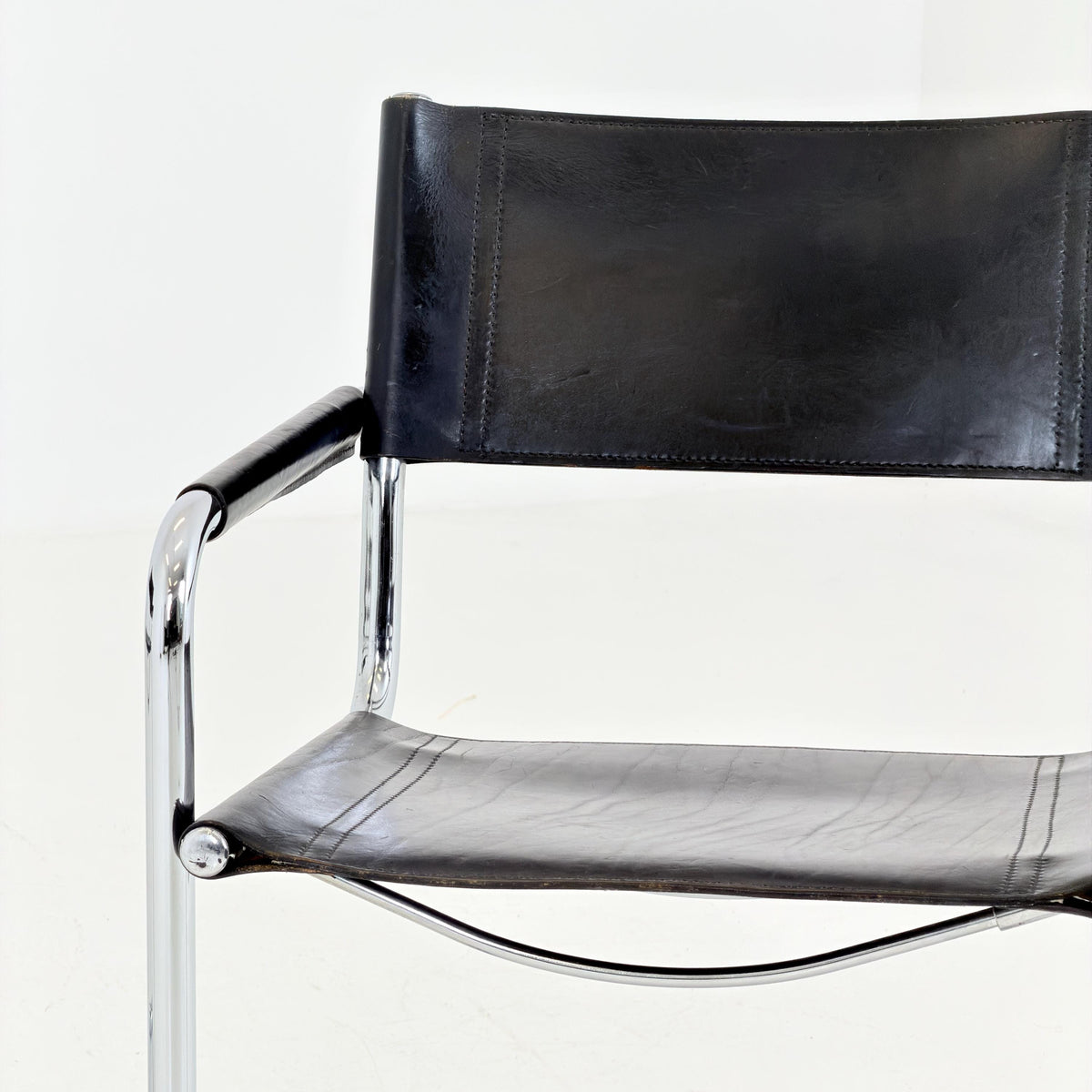 Set of 2 Mid-Century Bauhaus B34 Cantilever black Chairs by Mart Stam for Linea Fiam, Italy, 1980s