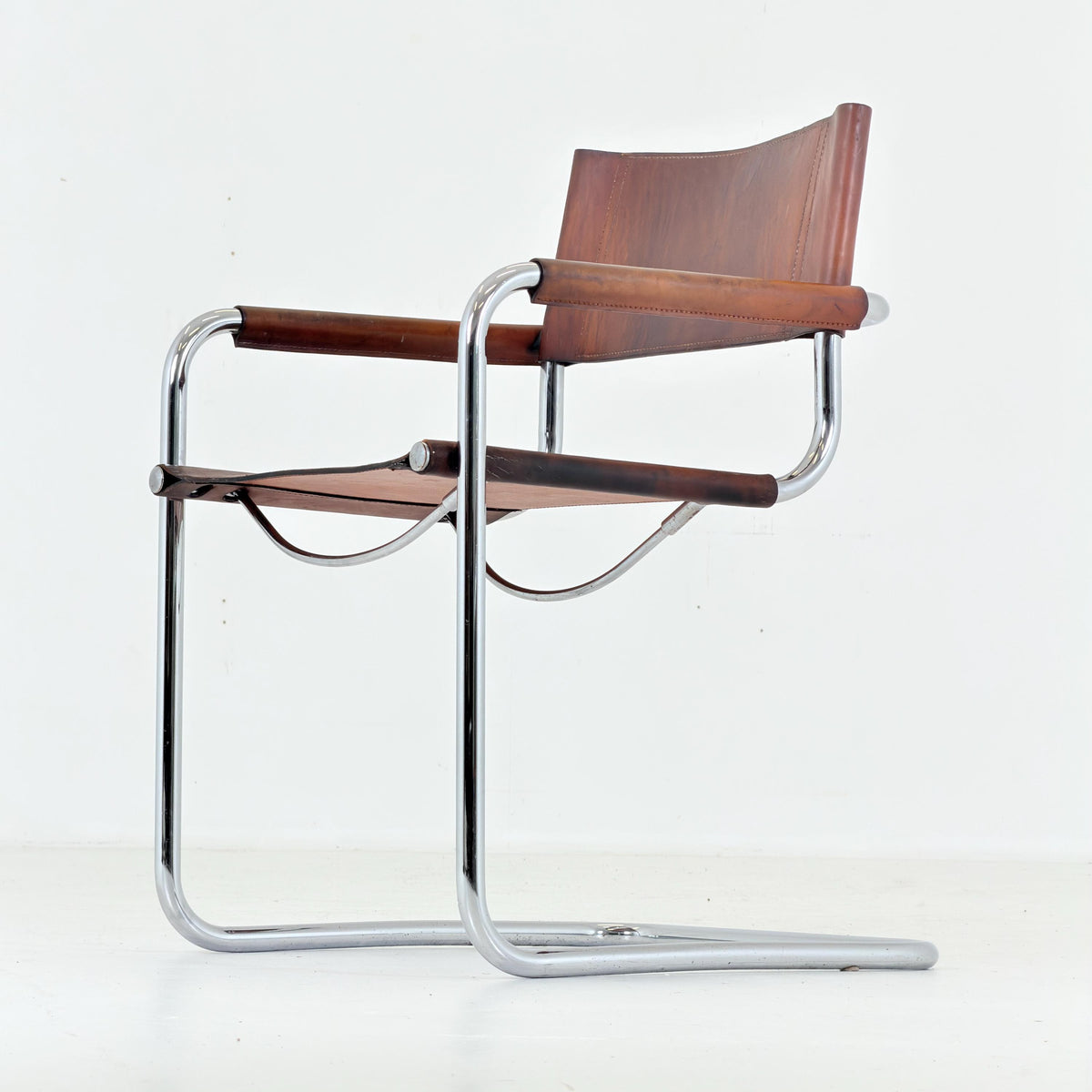 Mid century Bauhaus Matteo Grassi MG5 Cantilever Armchairs by Mart Stam, Italy, 1980s – Model B34