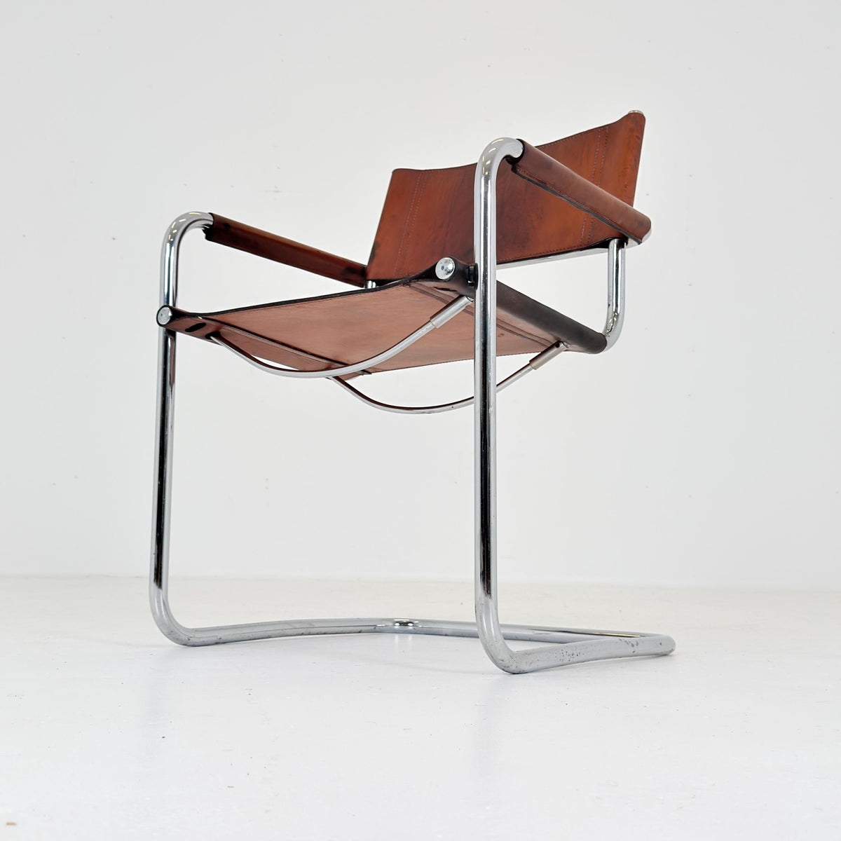 Mid century Bauhaus Matteo Grassi MG5 Cantilever Armchairs by Mart Stam, Italy, 1980s – Model B34