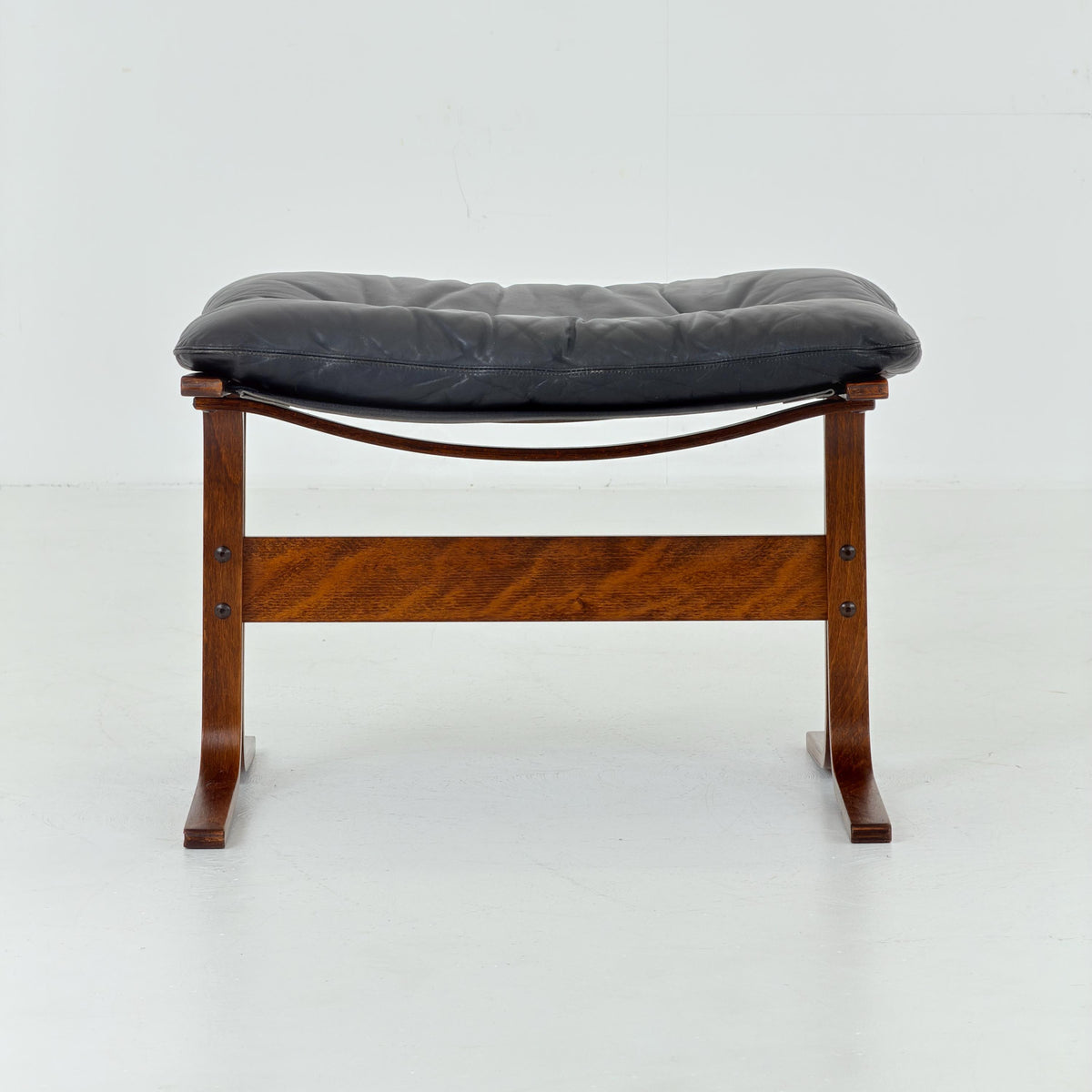Mid century lounge “Siesta” ottoman by Ingmar Relling, Westnofa Furniture, Norway 1980s