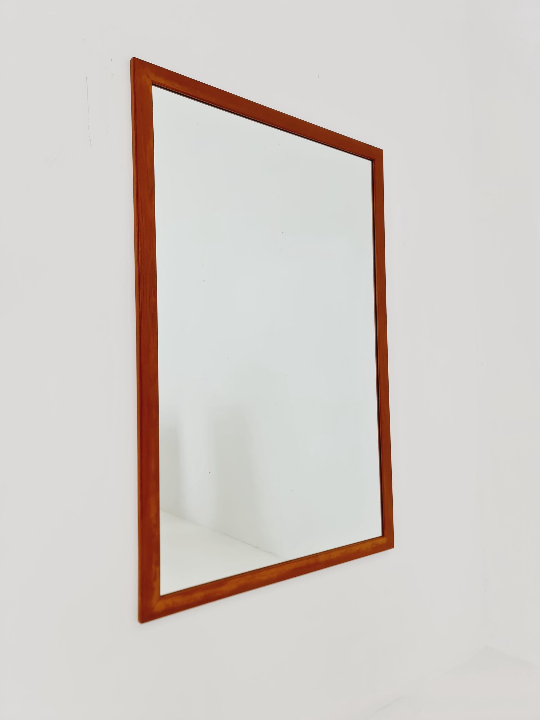 MIRRORS – MIDAGEVINTAGE
