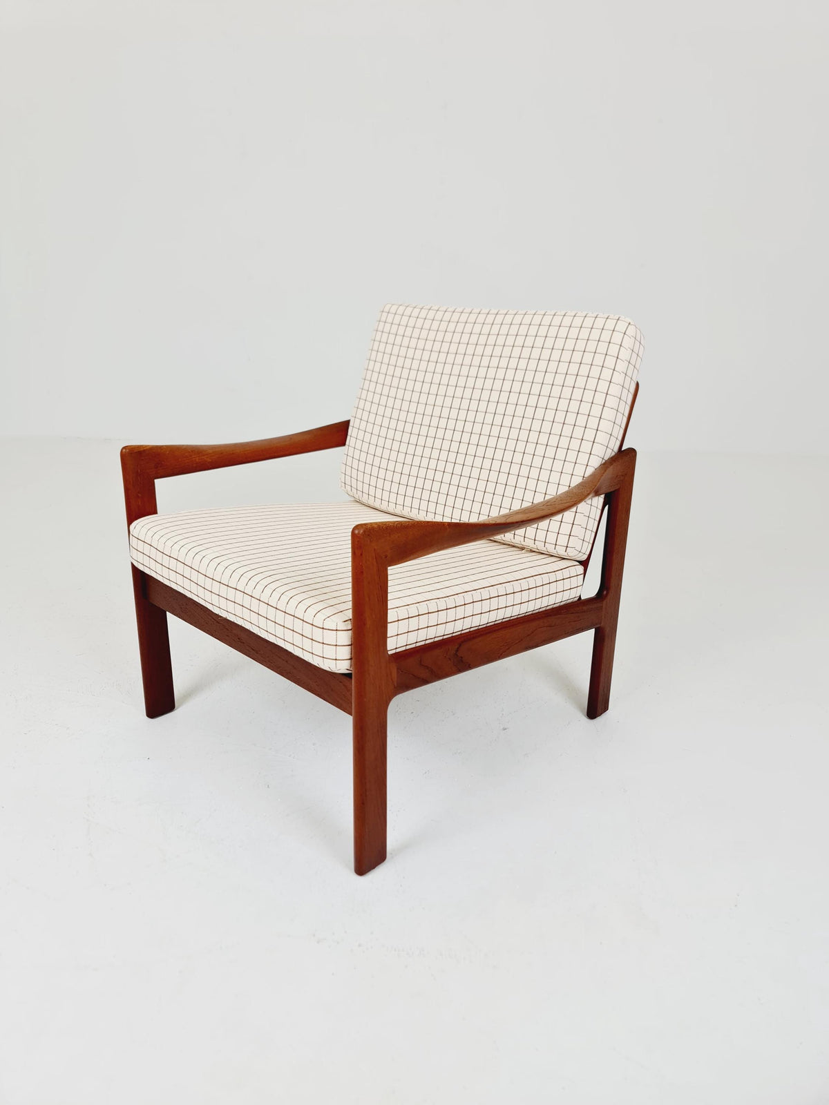 Mid century Sofa Lounge chair by Illum Wikkeslo Eilersen in solid teak, 1960s,