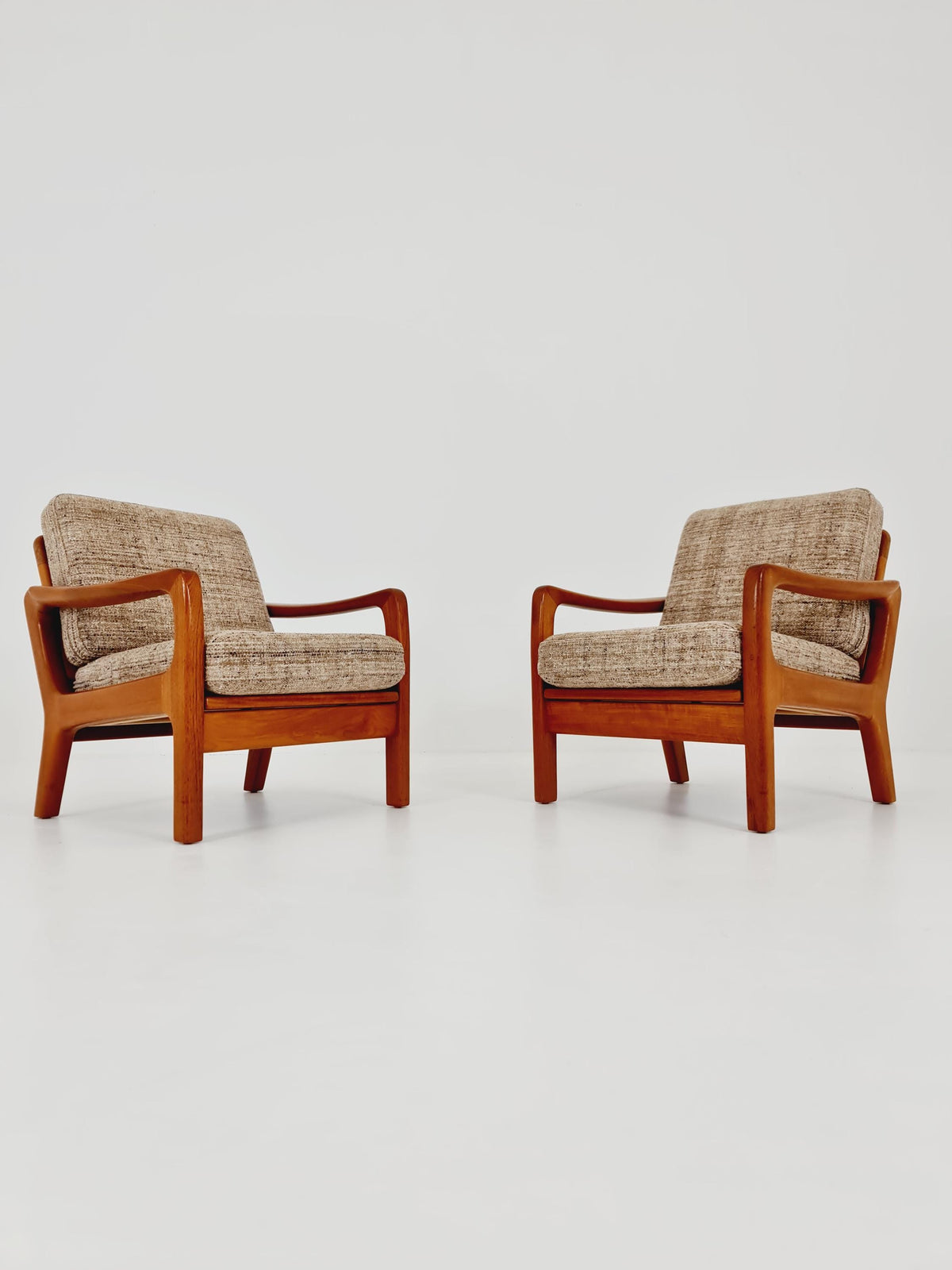 Mid century Danish easy lounge chairs by Juul Kristensen , 1970s, Set of 2