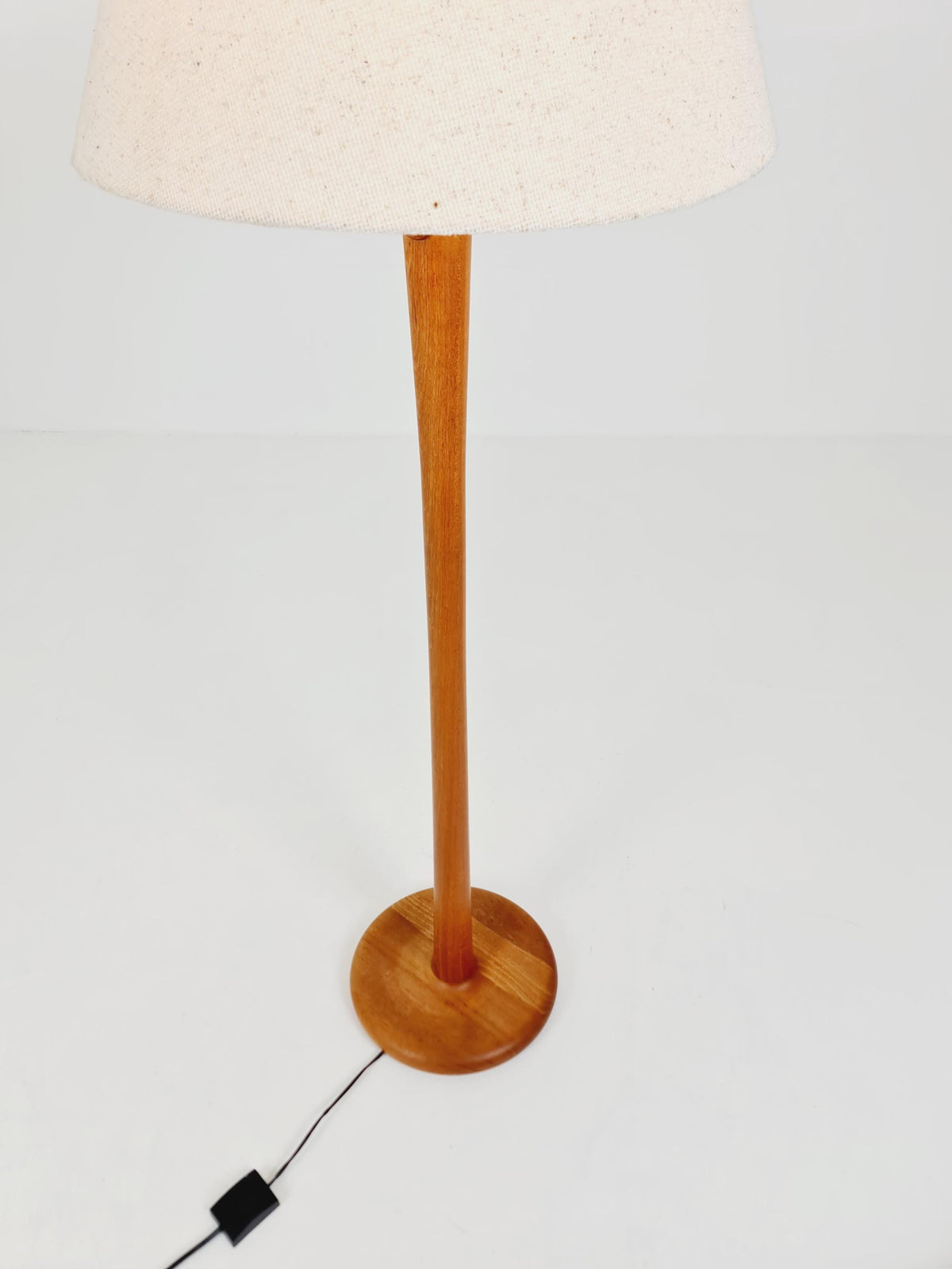 Rare big Midcentury Danish floor lamp by Dyrlund solid teak, 1960s