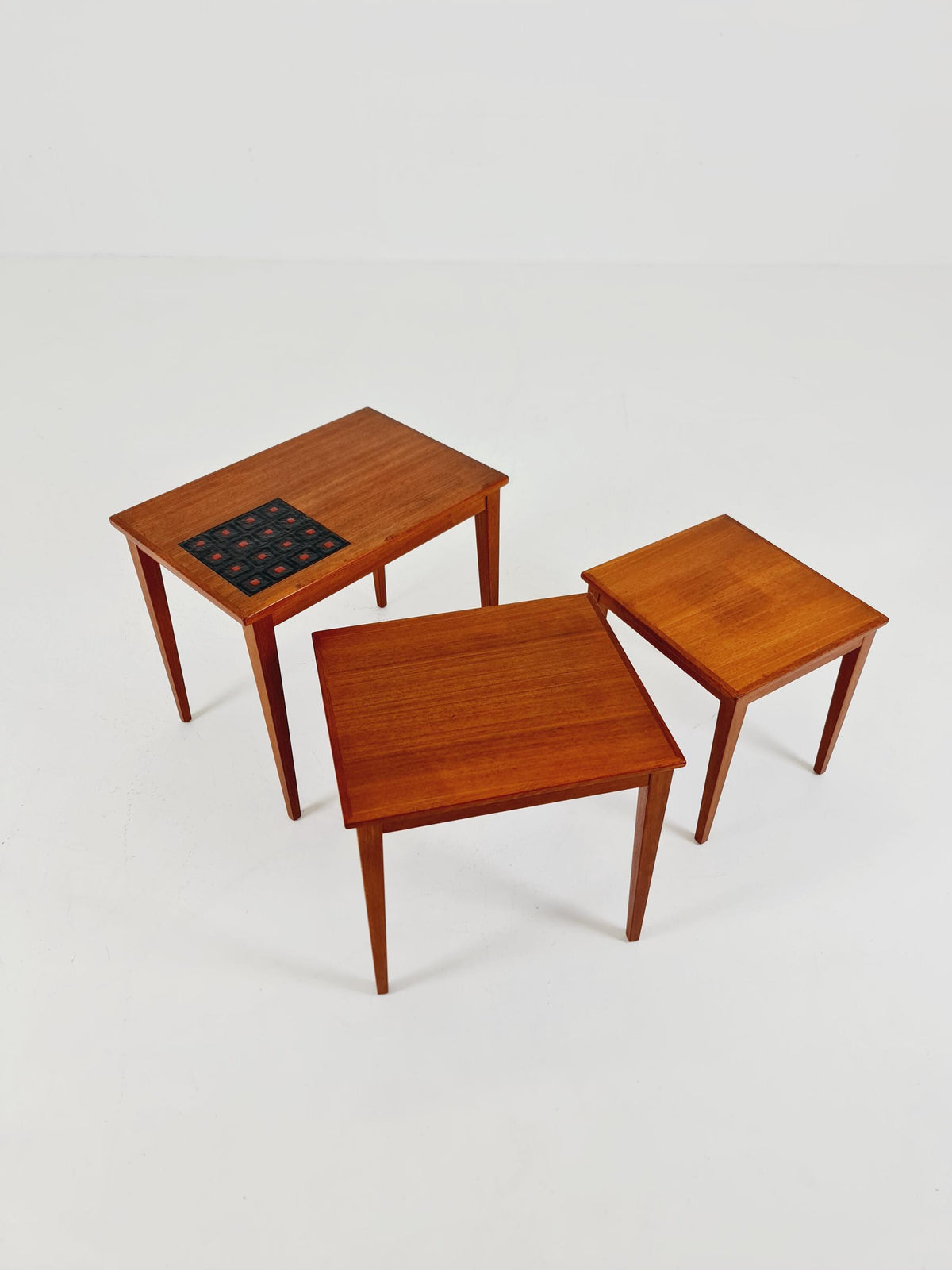 Midcentury danish teak + ceramic nesting tables/ side tables by Kvalitet Möbler, 1960s
