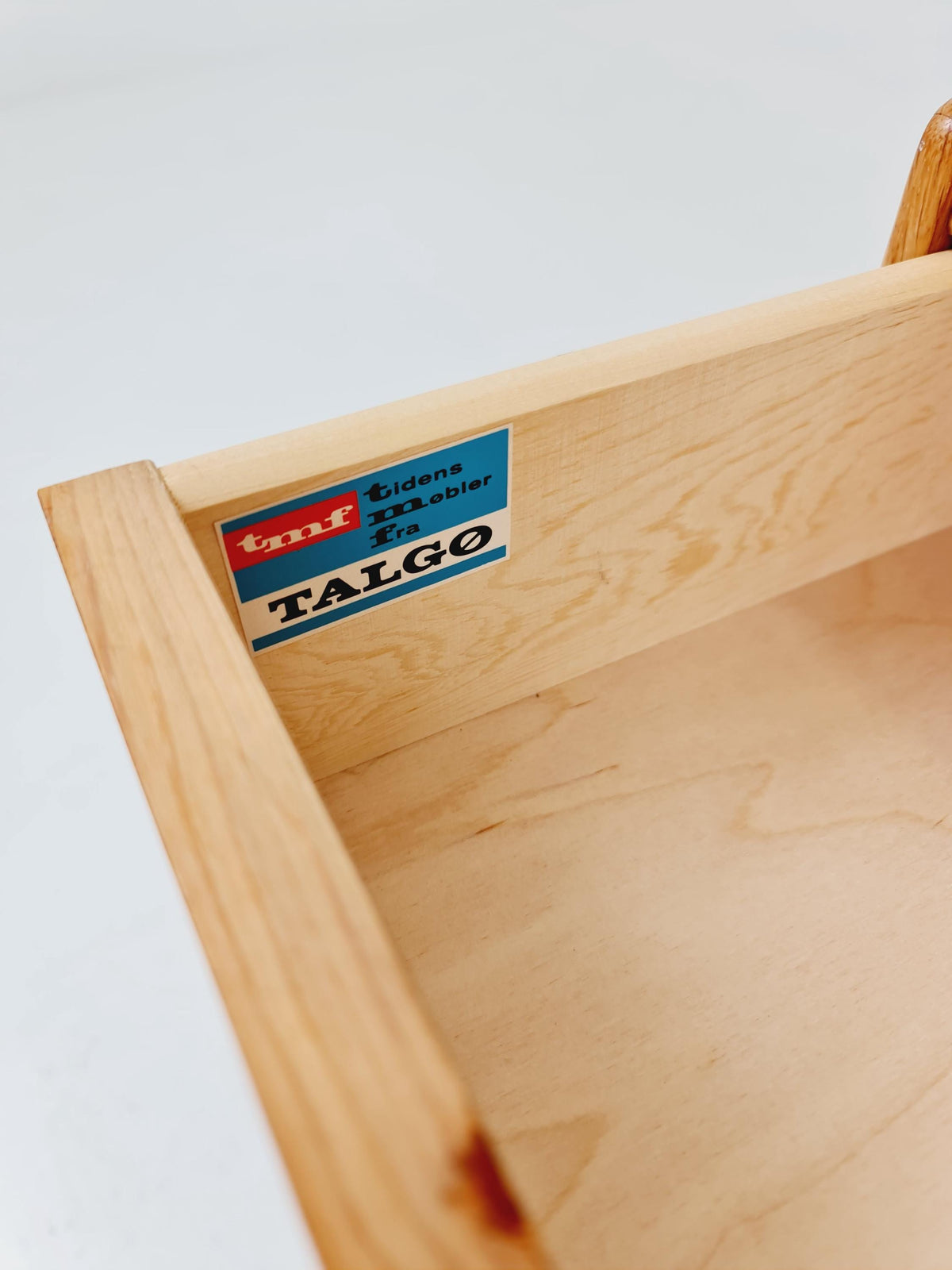 Pair of Swedish Midcentury Oak Vintage Side table/ Bedside table/ Night stand by Talgo 1960s