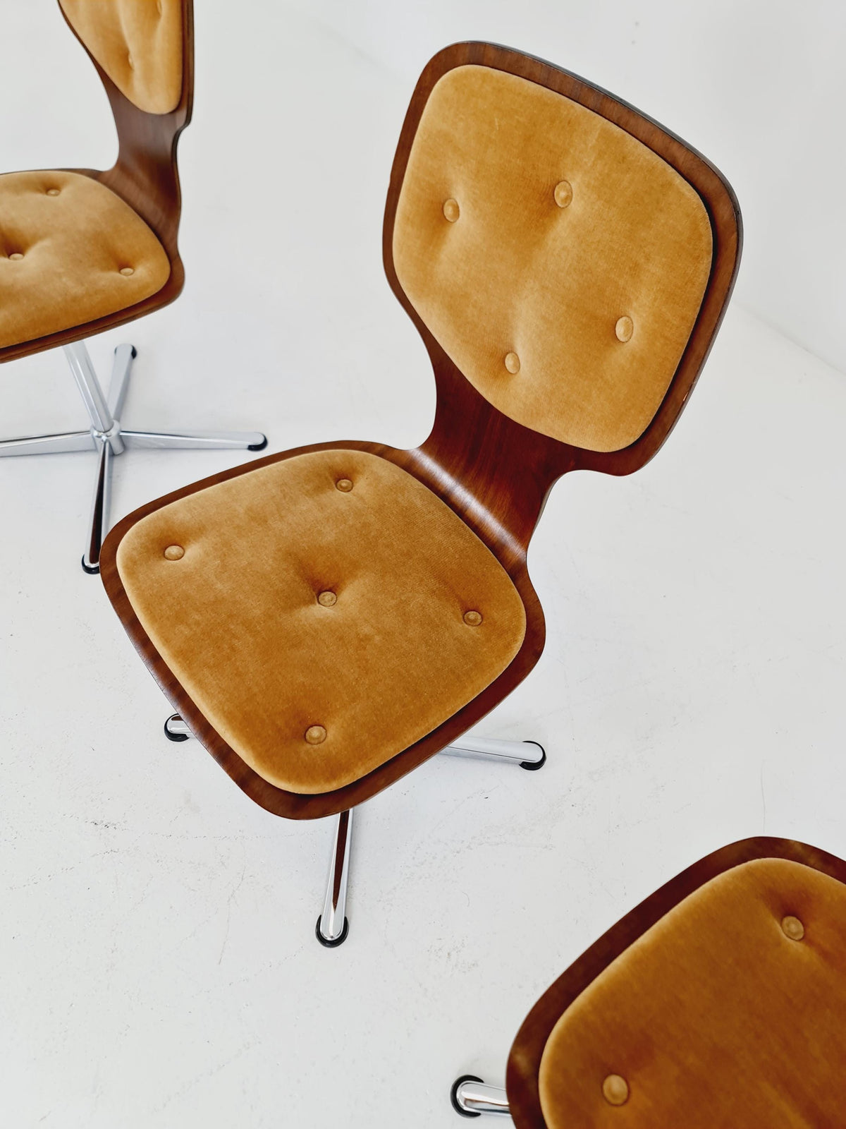 German space age teak dinning chairs 1970s Set of 4