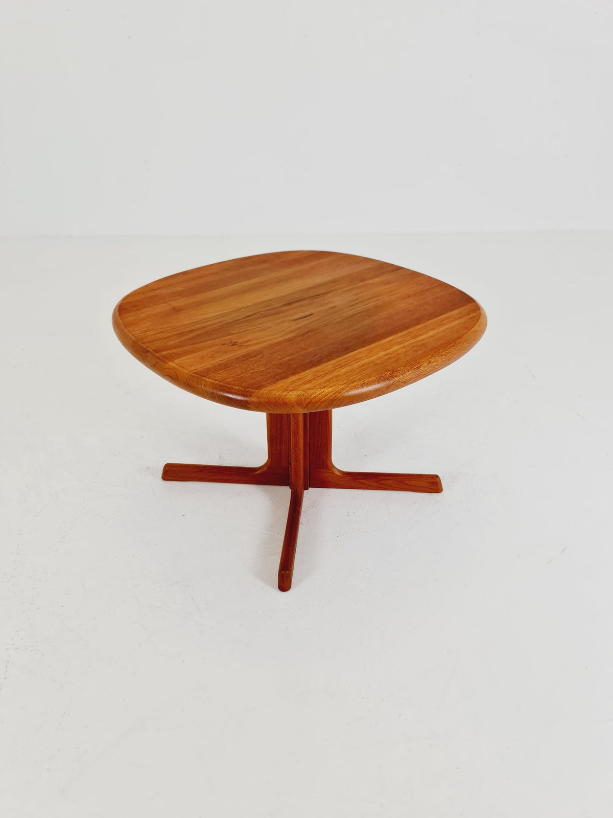 Danish Teak solid coffee table/ side table By Dyrlund MöbelFabrik, 1960s