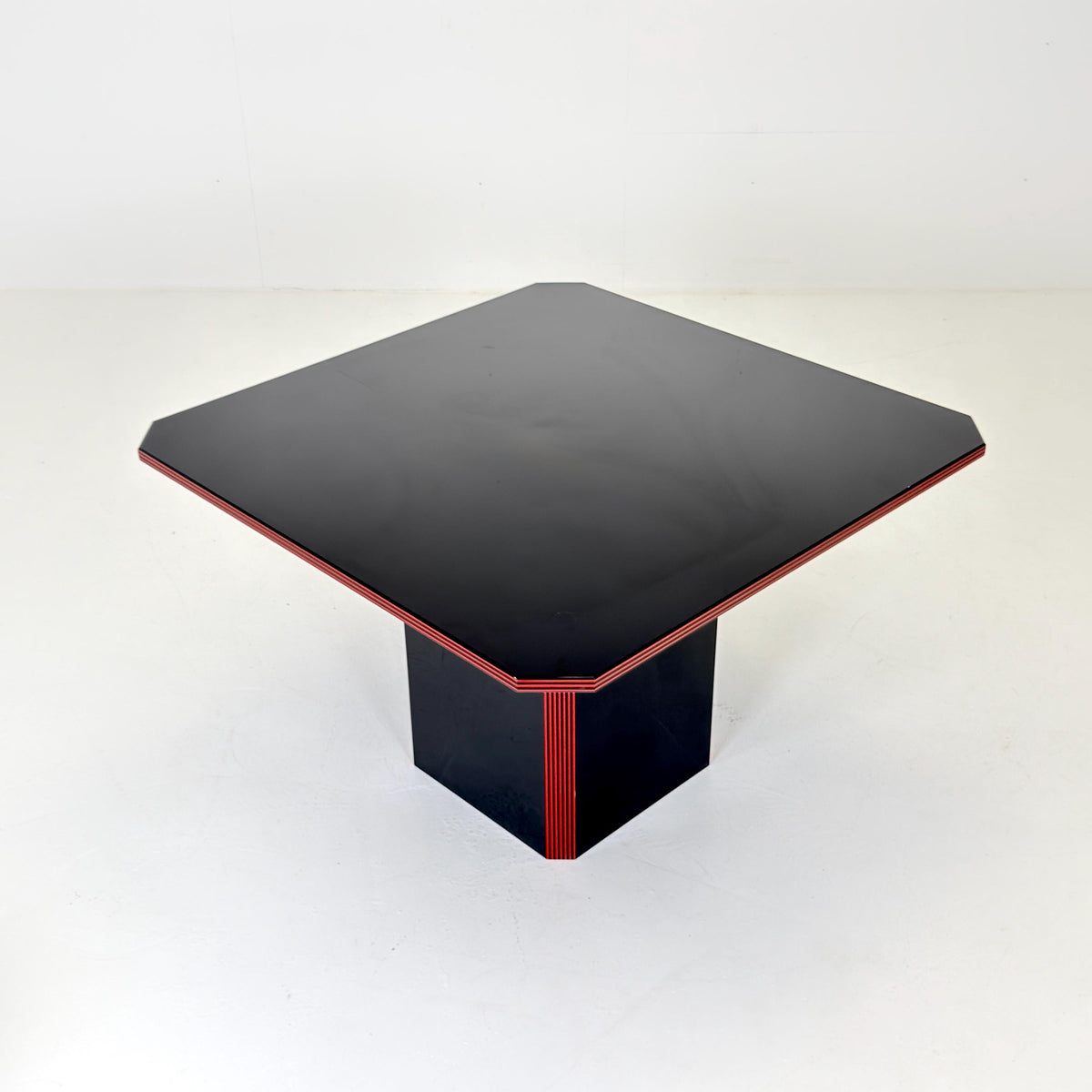 Rare Italian Postmodern Dining Set – Table & 4 Plexiglass Armchairs Italy 1980s