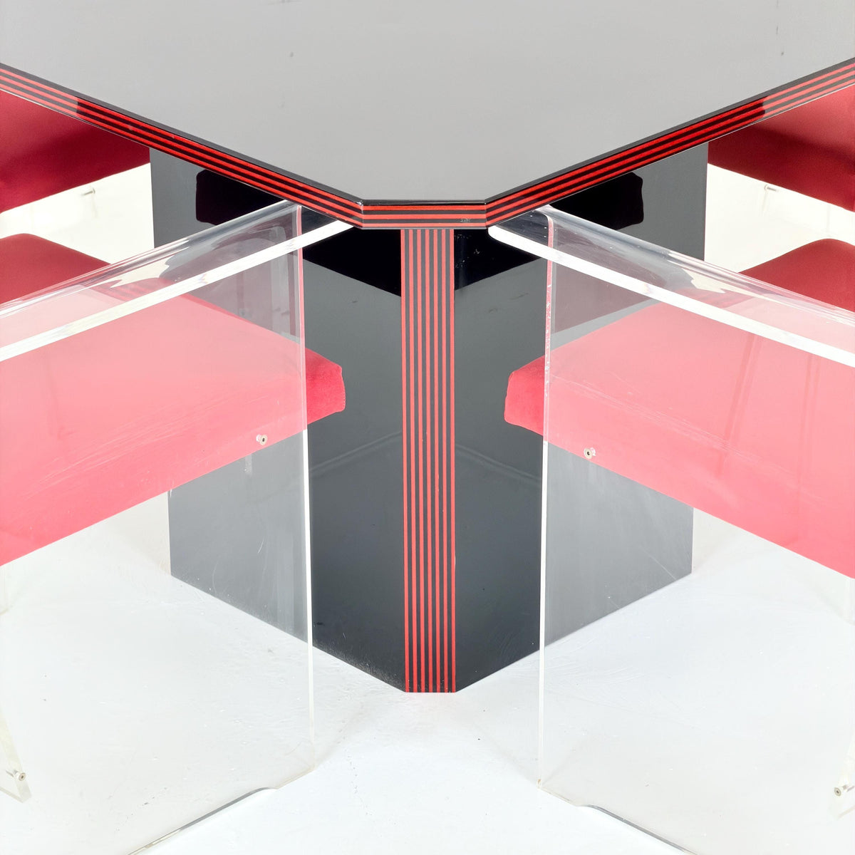 Rare Italian Postmodern Dining Set – Table & 4 Plexiglass Armchairs Italy 1980s