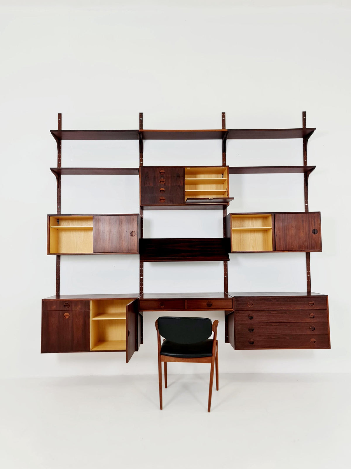 Rare Danish modern modular Rosewood shelving system by Hansen & Guldborg for HG Mobler, Denmark, 1960s