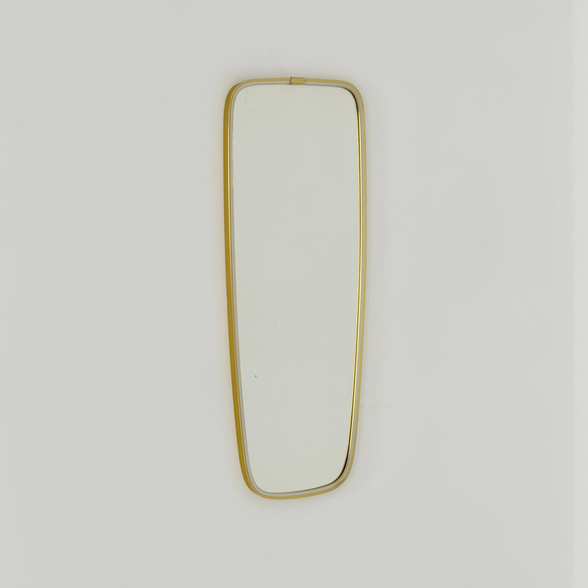 Rare Mid-Century Modern brass kidney Wall Mirror – by Arax zierspiegep western Germany, 1960s