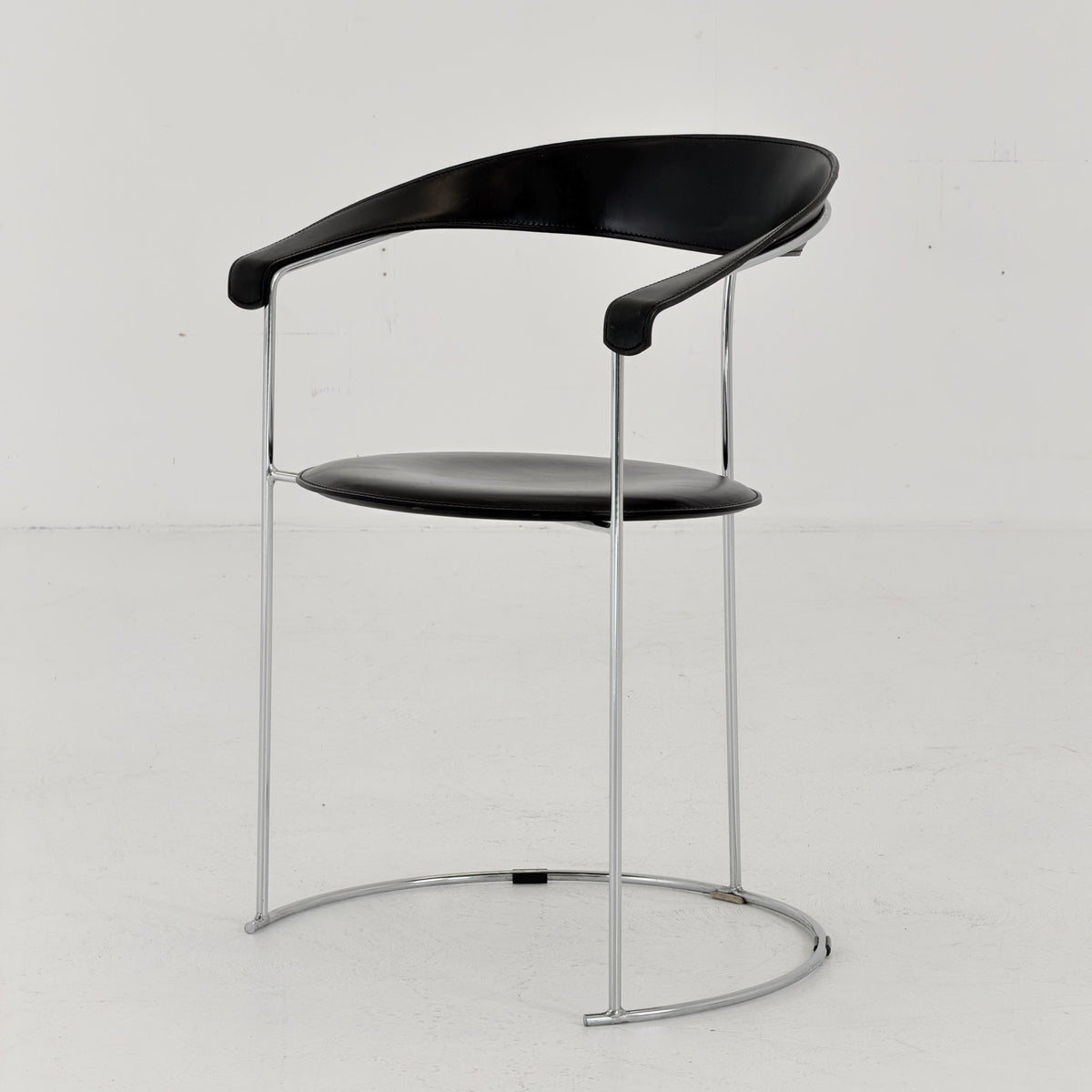 Mid Century Bauhaus Arrben Canasta Armchair | Black Genuine Leather & Chrome | Italian Modernist Chair | 1980s Italy |