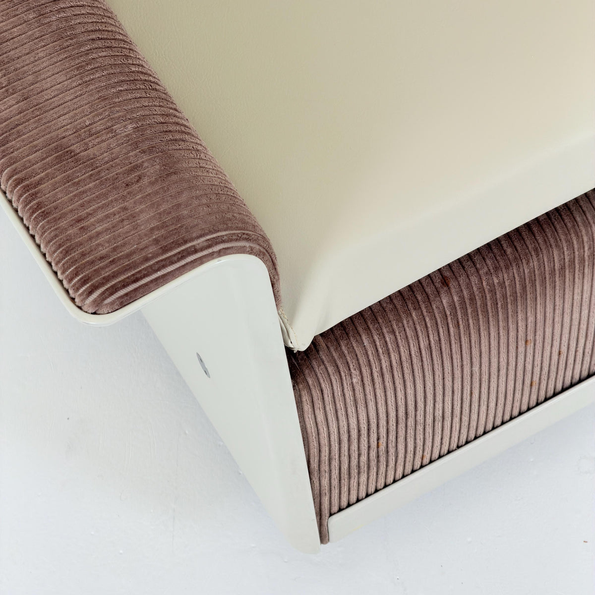 Rare Mid century Dieter Rams 620 Lounge Chair RZ62 – Brown Corduroy, White Shell & Swivel Base, Germany, 1970s