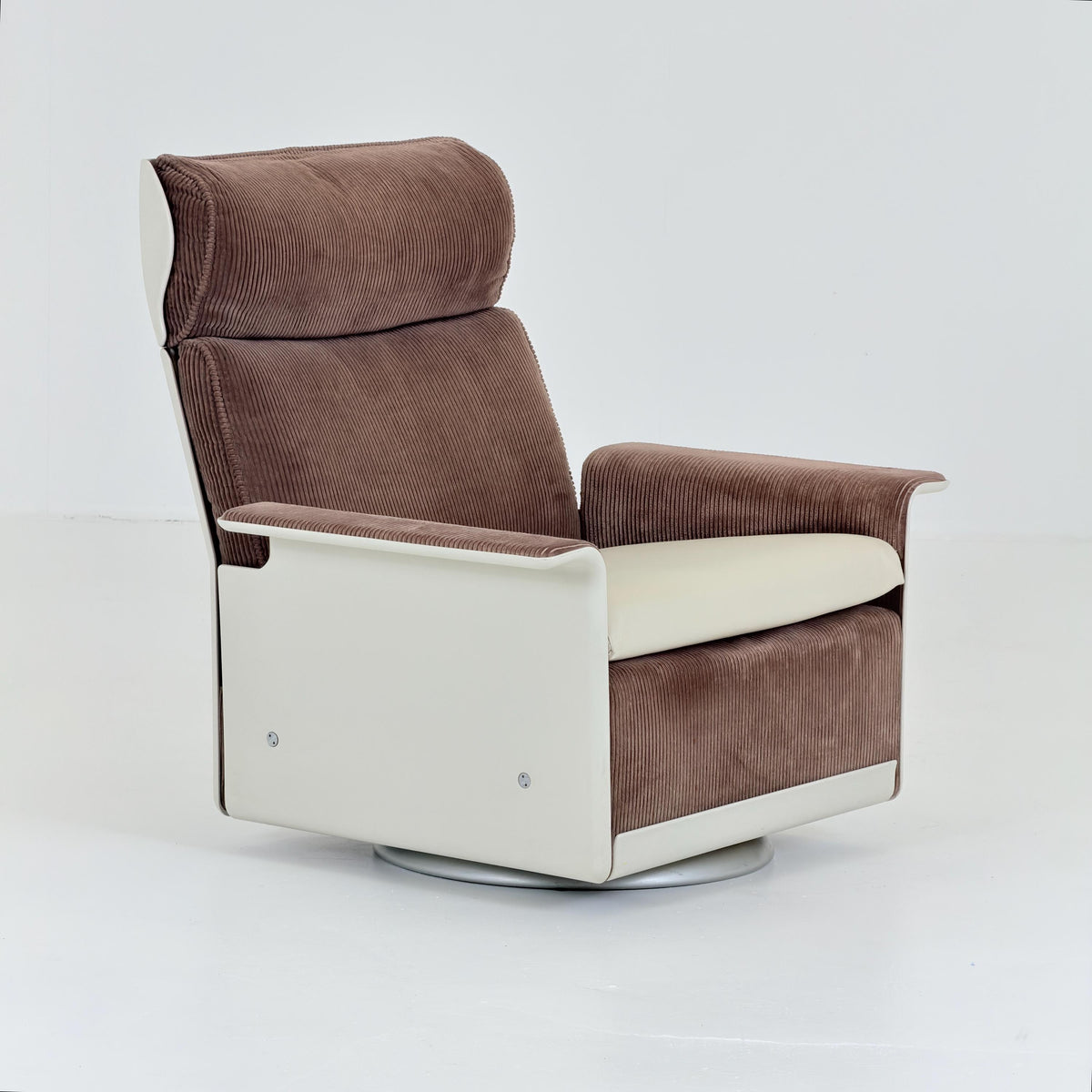 Rare Mid century Dieter Rams 620 Lounge Chair RZ62 – Brown Corduroy, White Shell & Swivel Base, Germany, 1970s