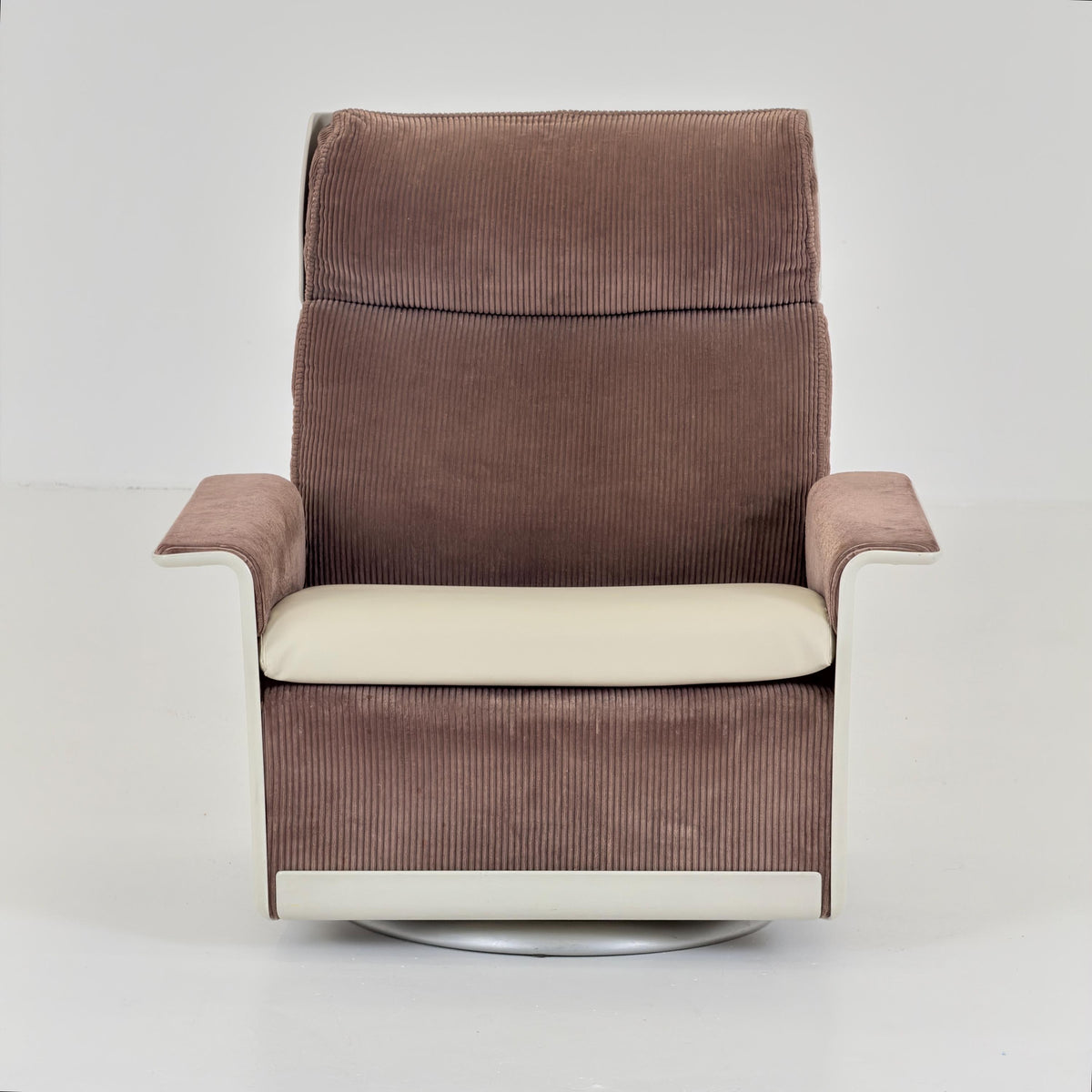 Rare Mid century Dieter Rams 620 Lounge Chair RZ62 – Brown Corduroy, White Shell & Swivel Base, Germany, 1970s