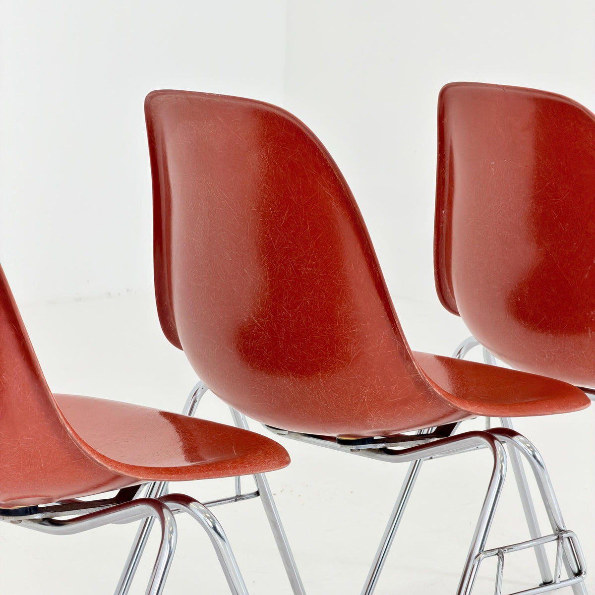 Set of 4 Original Herman Miller Eames DSS Fiberglass Chairs, Coral Orange, 1970s