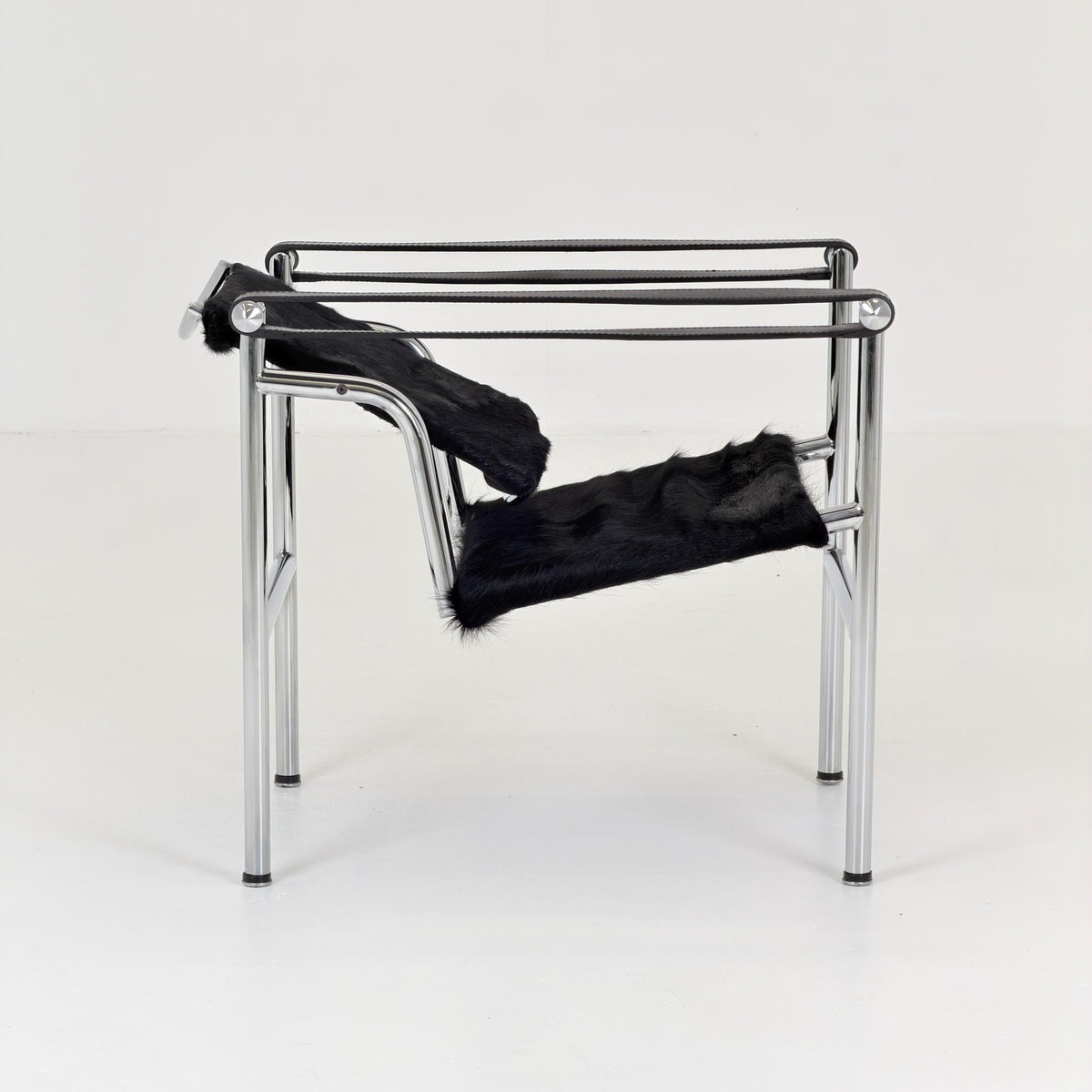 Mid century Bauhaus LC1 Style Sling Armchair, Black Pony Hair Hide & Chrome Frame, Italian Mid-Century Modern Lounge Chair, 1980 Italy