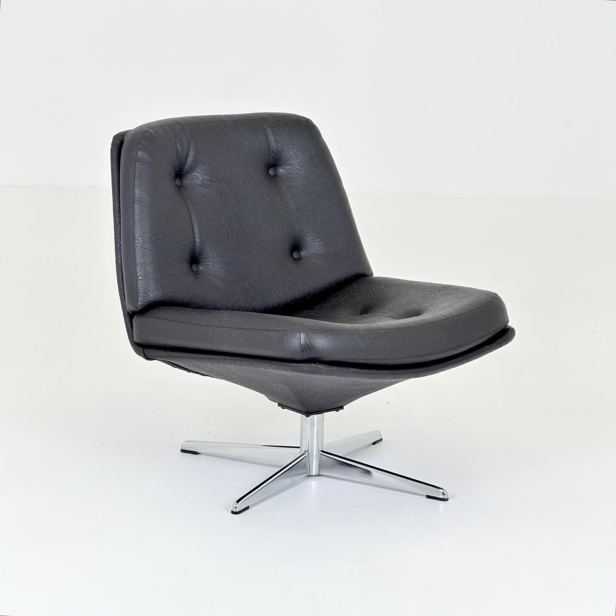 Mid century Swivel chair model Mila,designed by Gillis Lundgren for Ikea in the 1960s