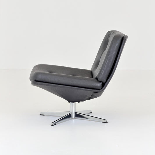 Mid century Swivel chair model Mila,designed by Gillis Lundgren for Ikea in the 1960s