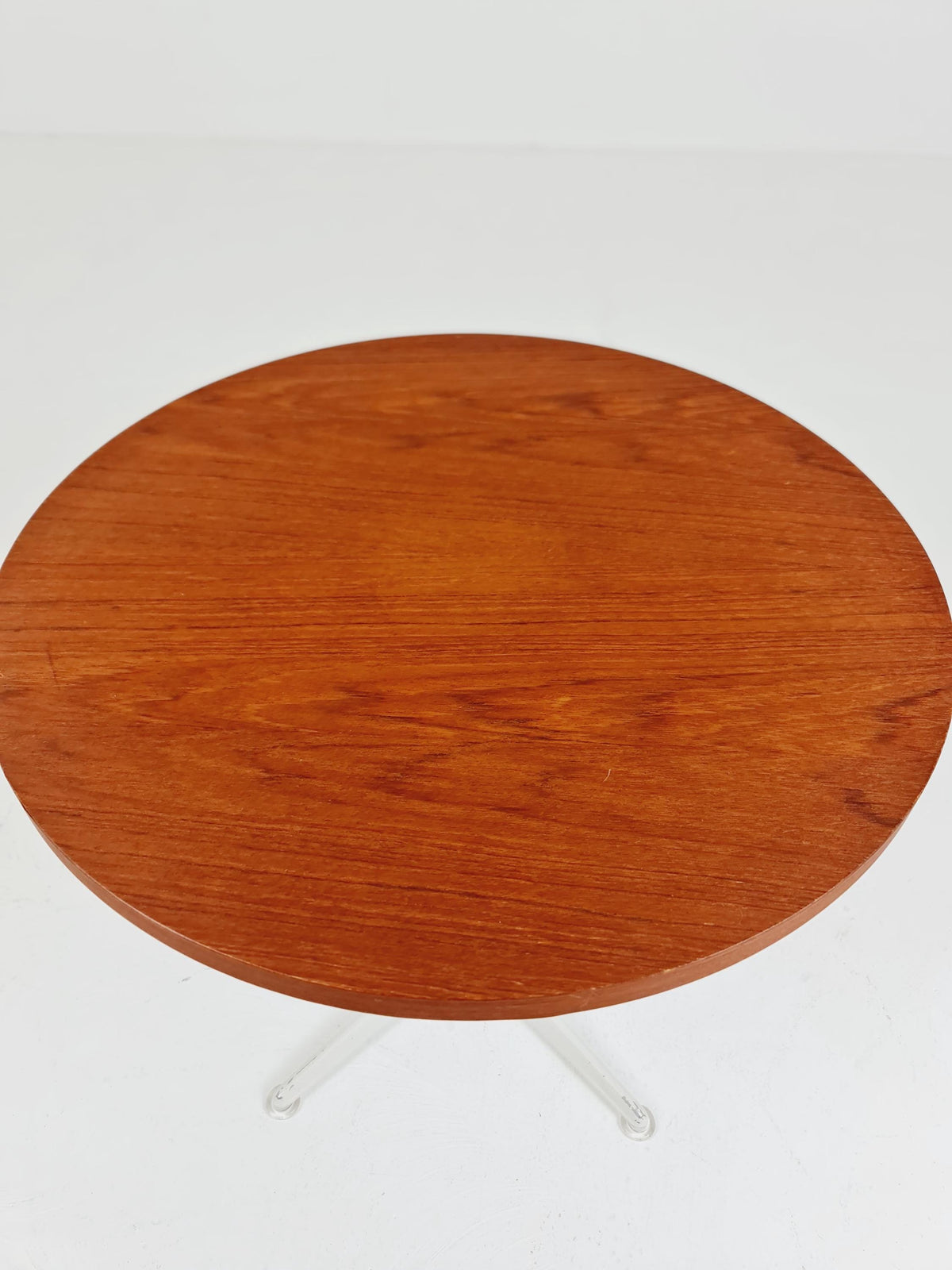 Midcentury side table BY George Nelson for Herman Miller Modell 5452 1970s