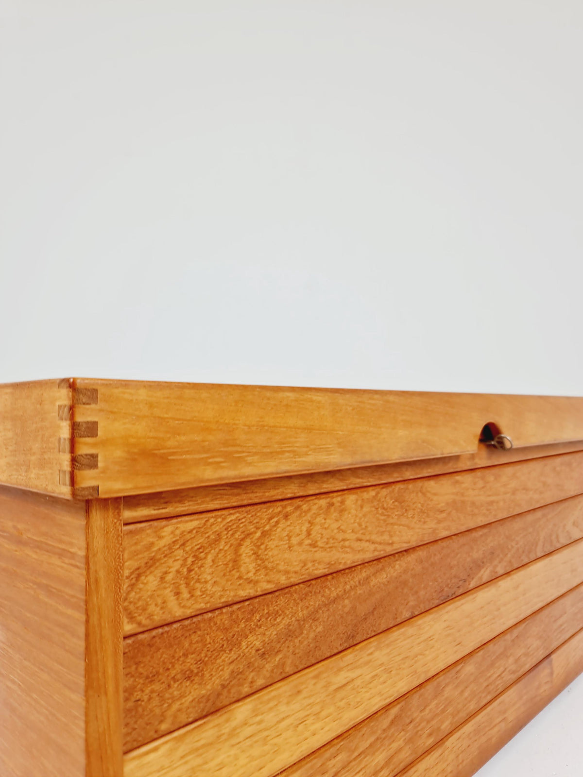 Mid century Storage chest /trunk By Kai Kristiansen for Aksel Kjersgaard NR30 1960s