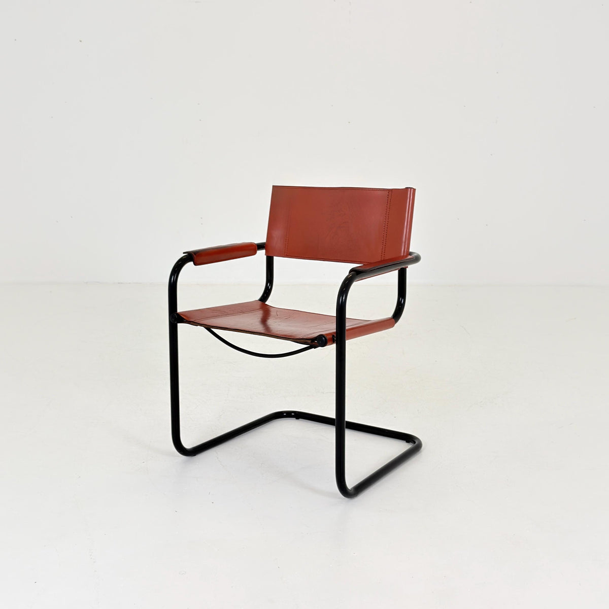 1 of 2 Bauhaus Centro Studio Desk Chairs in Dark wine leather by Mart Stam & Marcel Breuer, 1970s