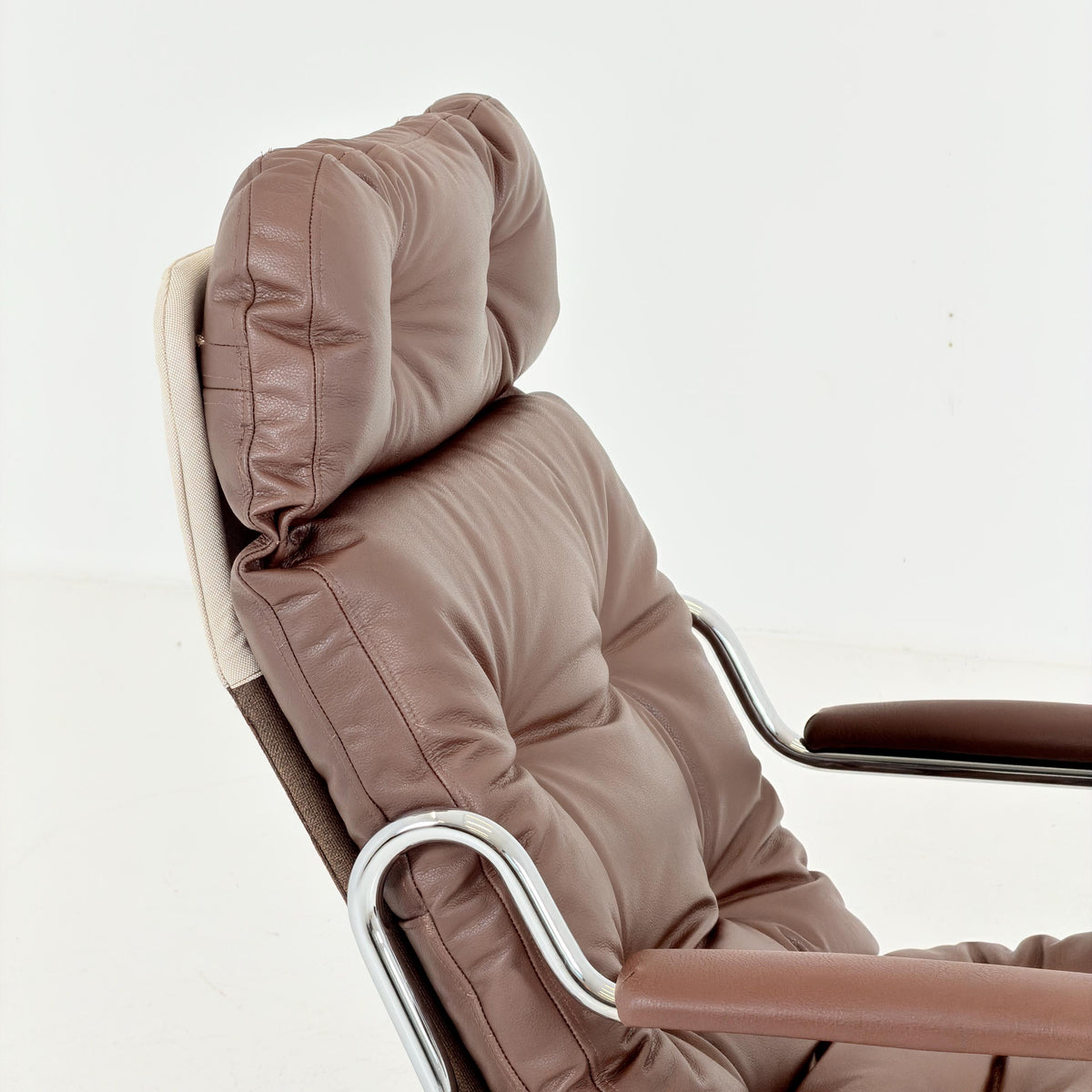 Mid-Century Modern Scandinavian lounge chair Design By Bo Eigert for Stalbo , Sweden 1970s