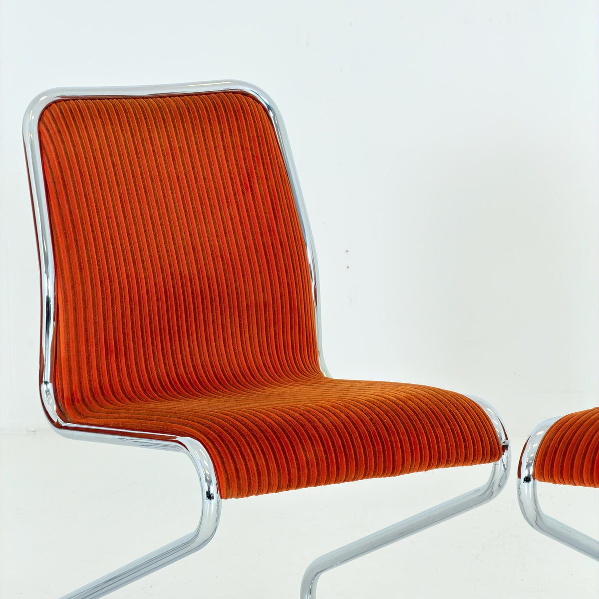 Set of 6 Mid Century Cantilever Dining Z-Chairs 1980s Italy