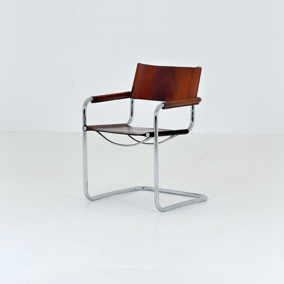 Mid century Bauhaus Matteo Grassi MG5 Cantilever Armchairs by Mart Stam, Italy, 1980s – Model B34
