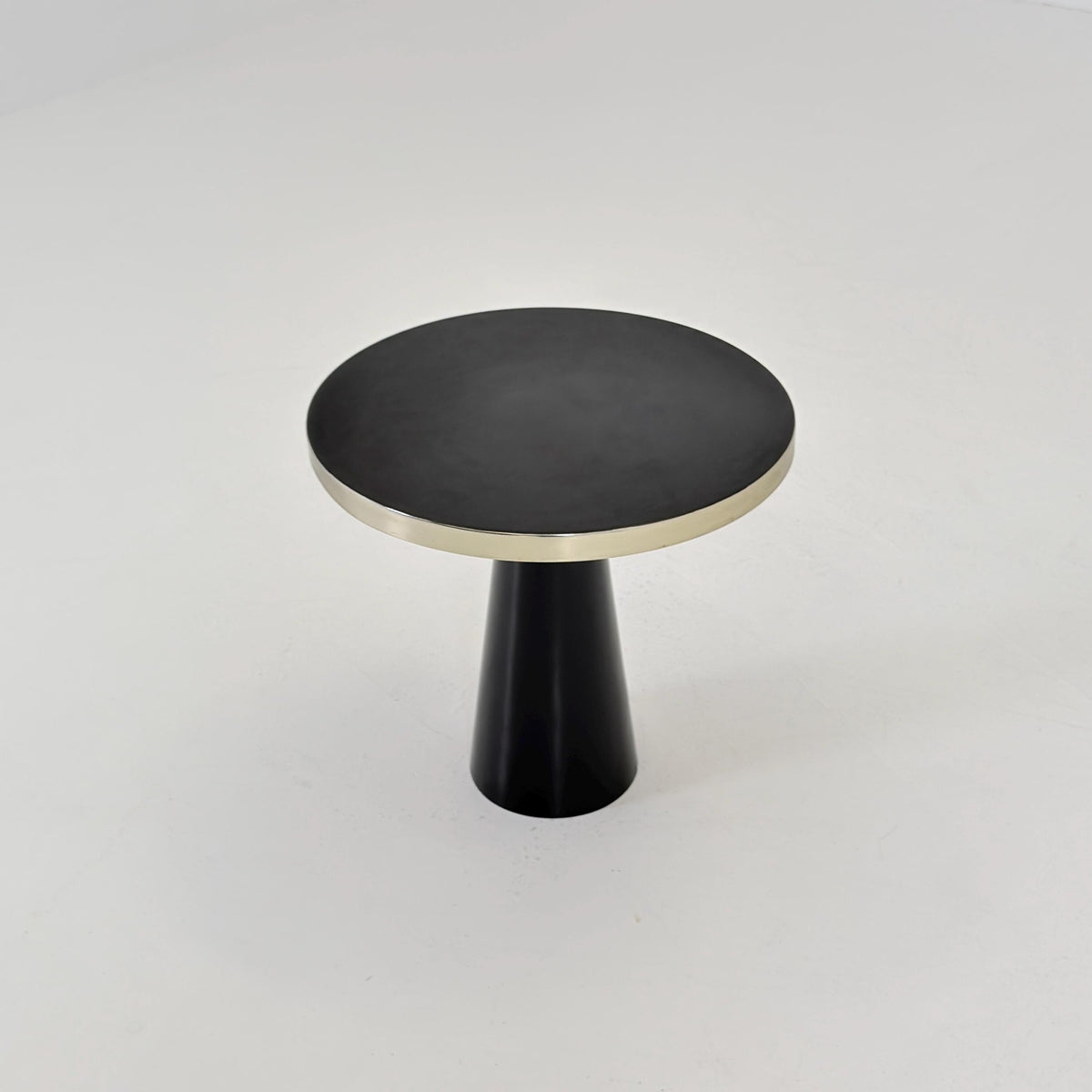 Mid Century Modern Black Metal Side Table, Round Minimalist Blech Table, Italian Design, 2000s