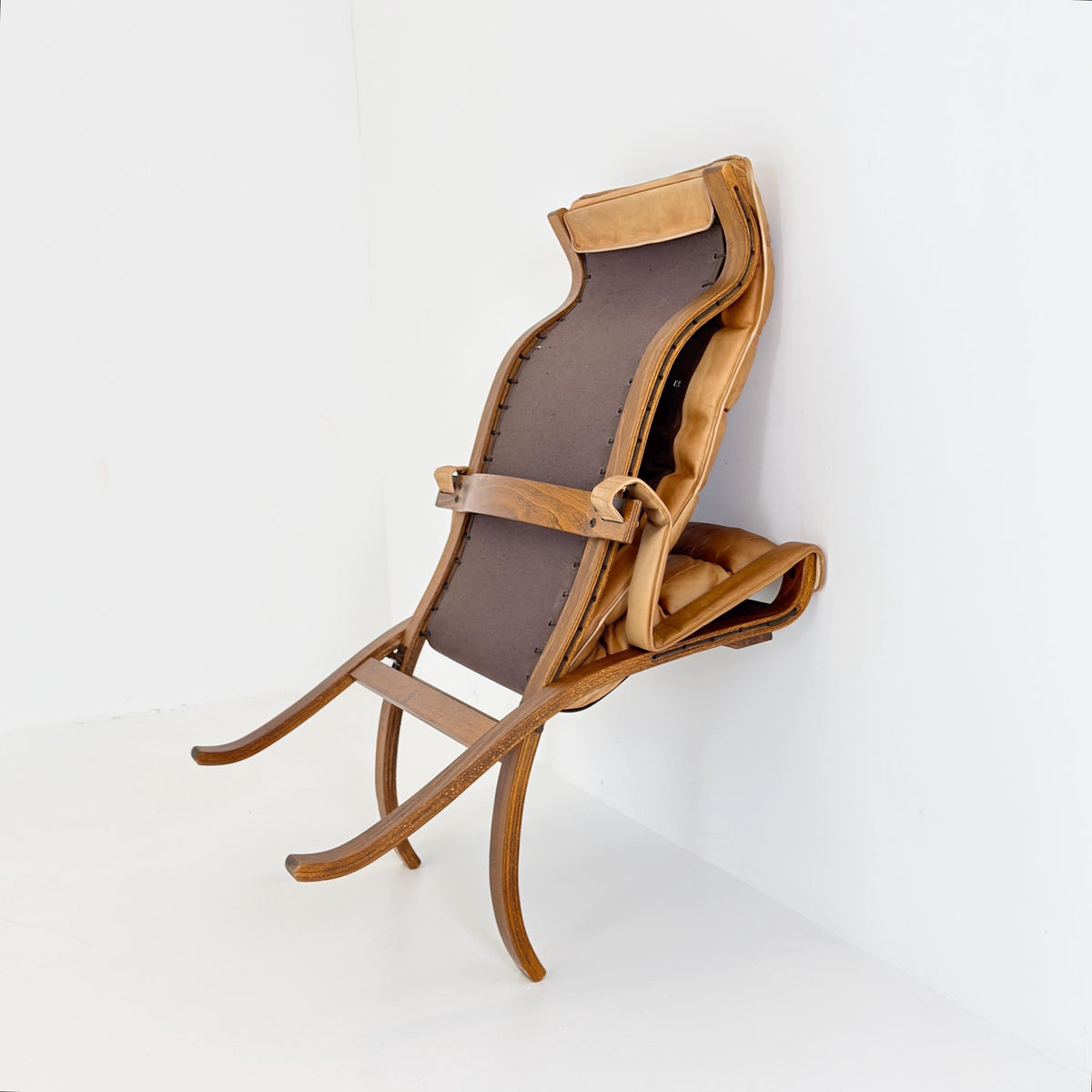 Rare Scandinavian Mid Century Lounge Chair by Ingmar Relling for Westnofa, Cognac Leather Flex Siesta Chair, Denmark, . 1960s